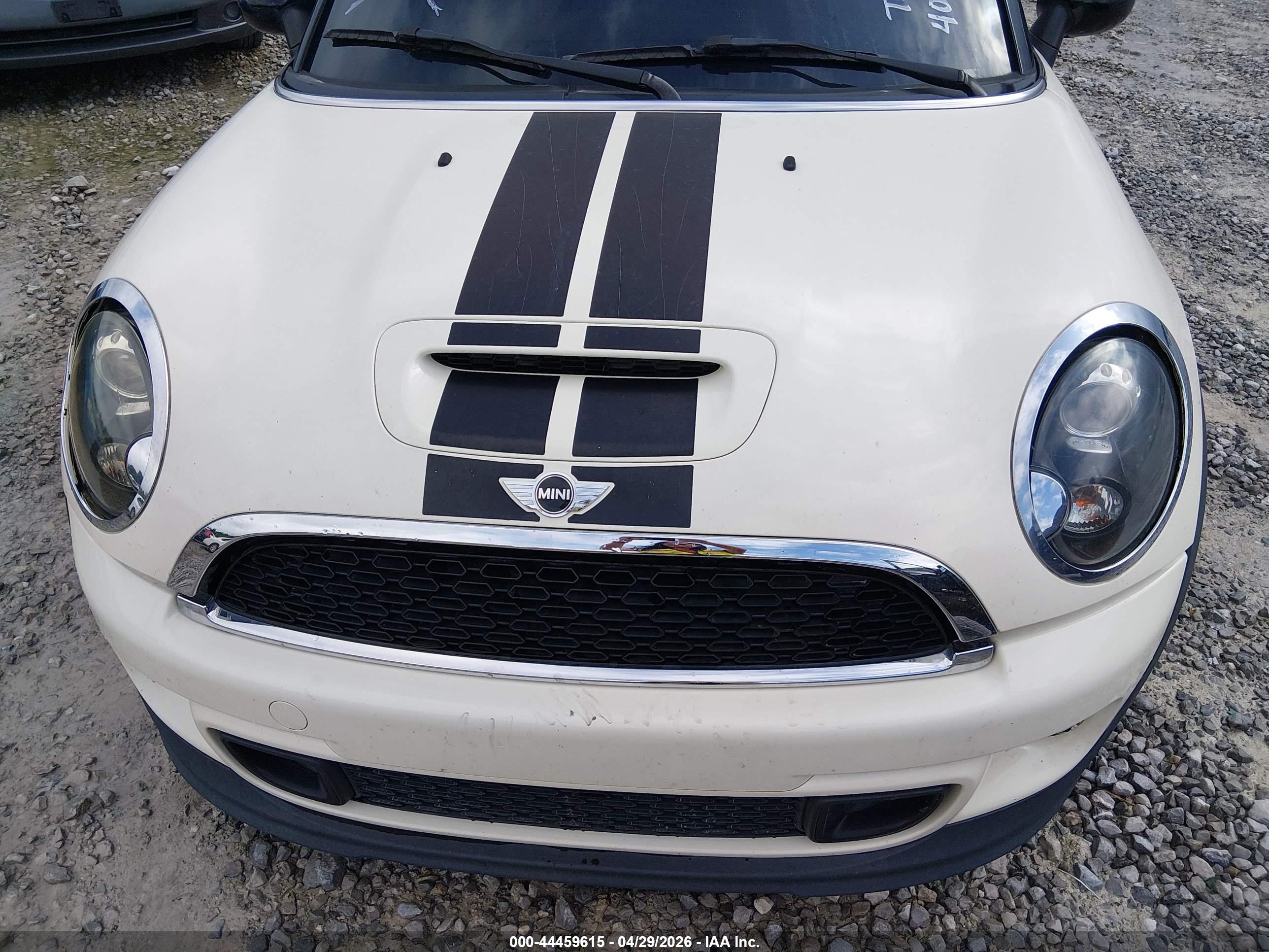 MINI COOPER image 10
