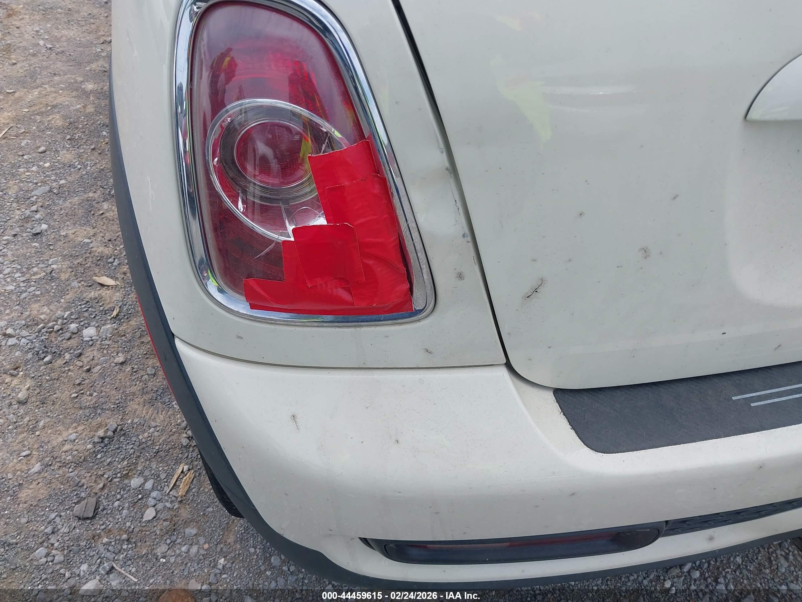 MINI COOPER image 6