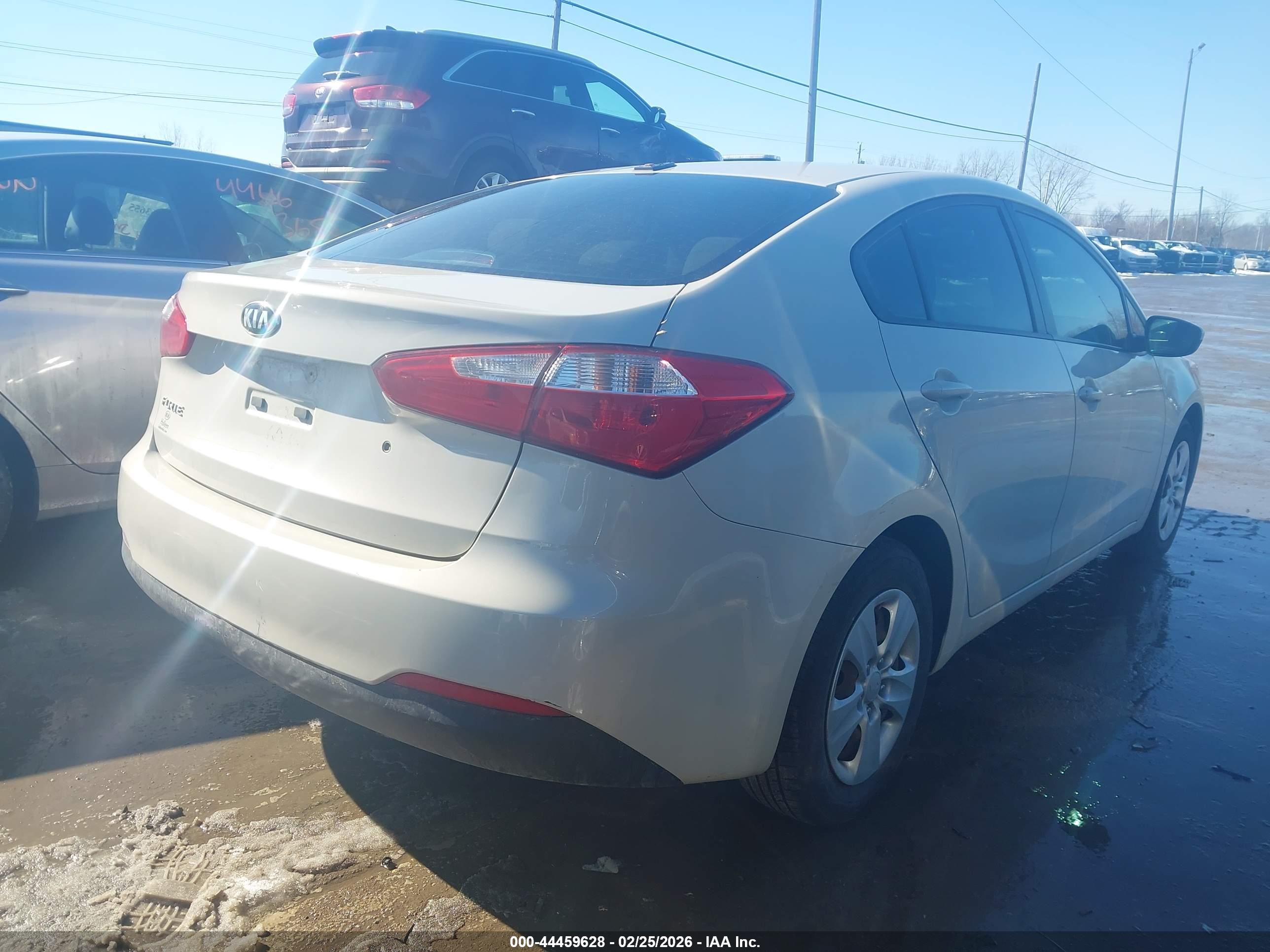 KIA FORTE image 4