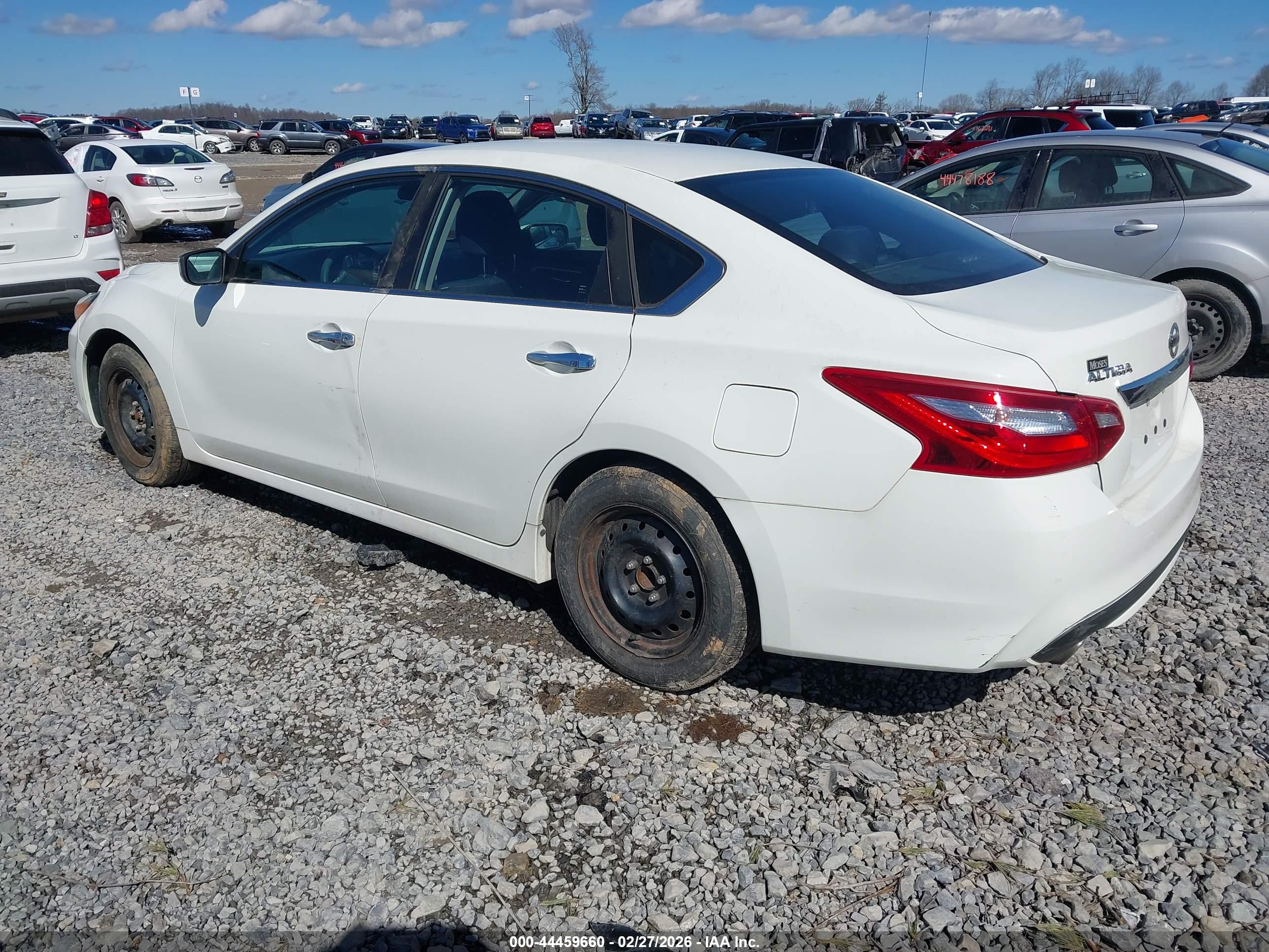 NISSAN ALTIMA image 3