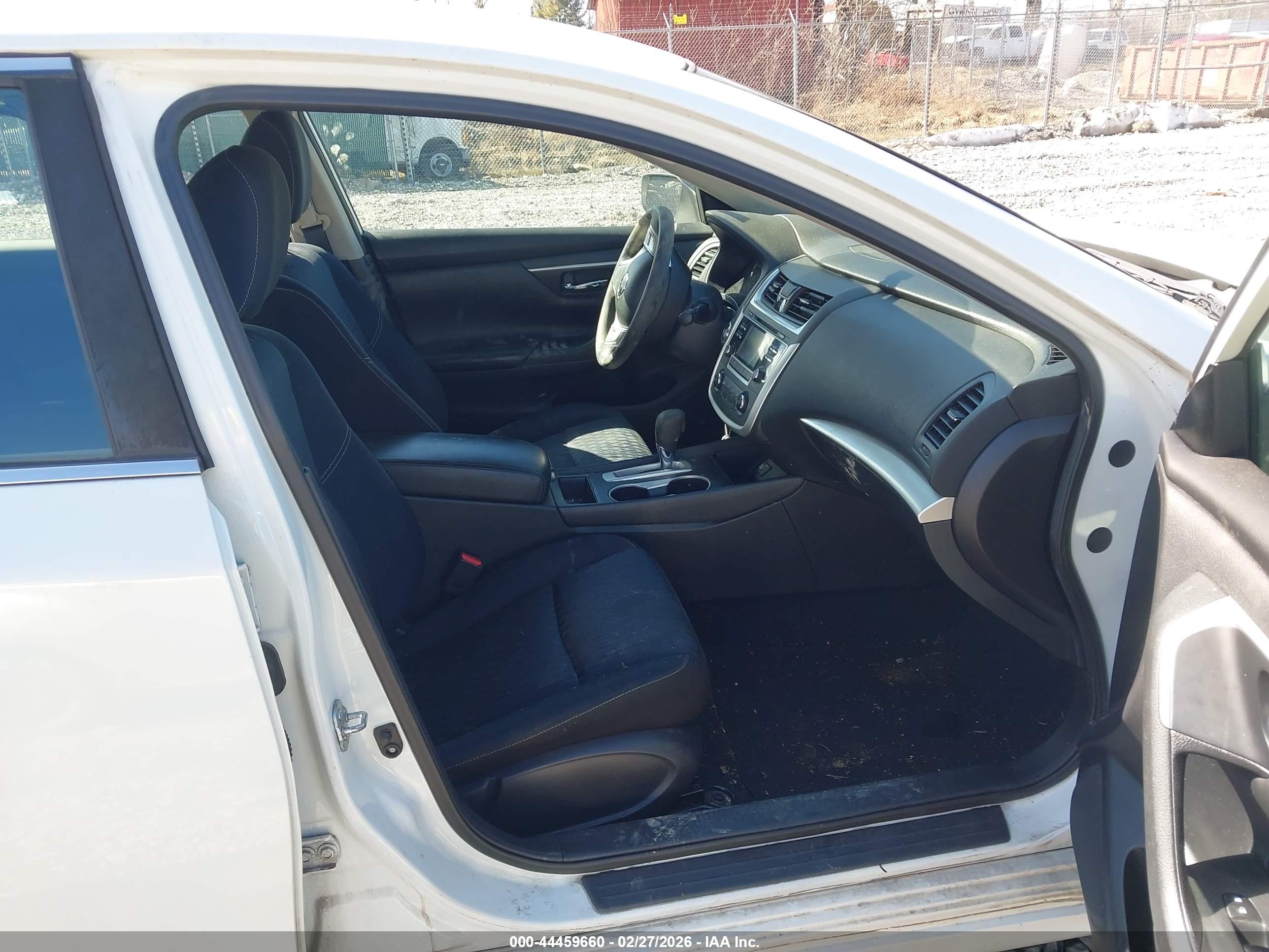 NISSAN ALTIMA image 5