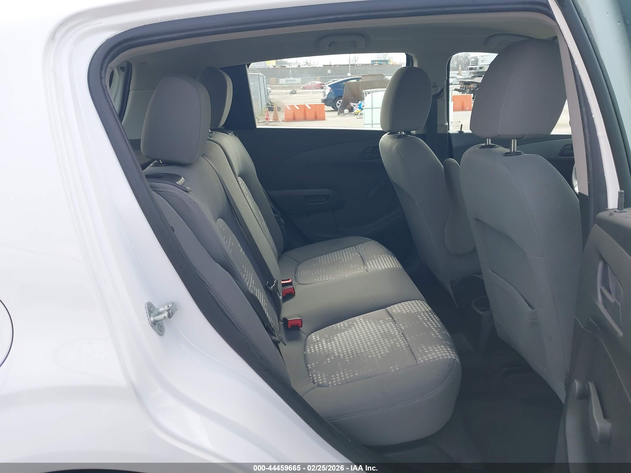 CHEVROLET SONIC image 8