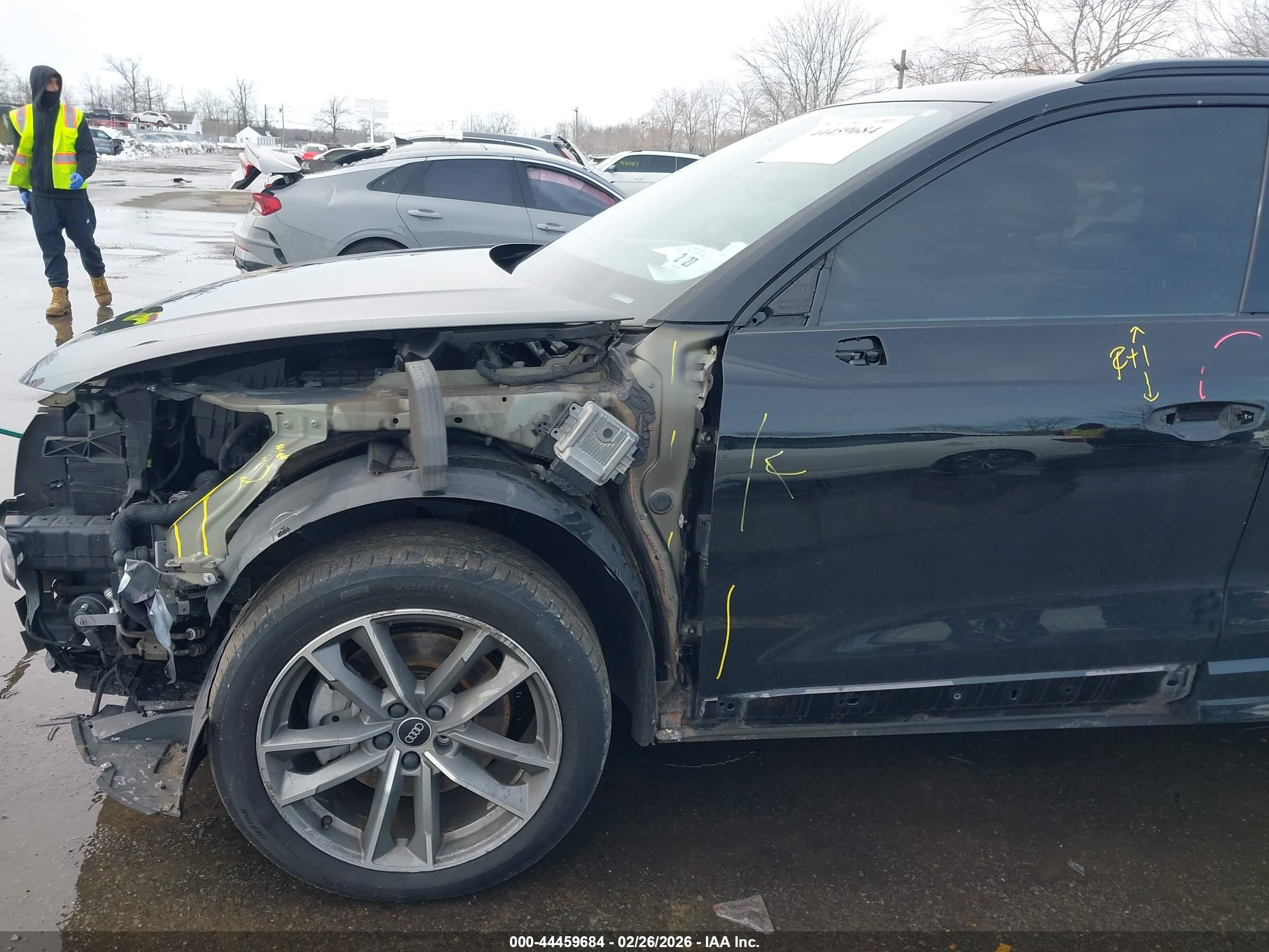 AUDI Q3 image 6