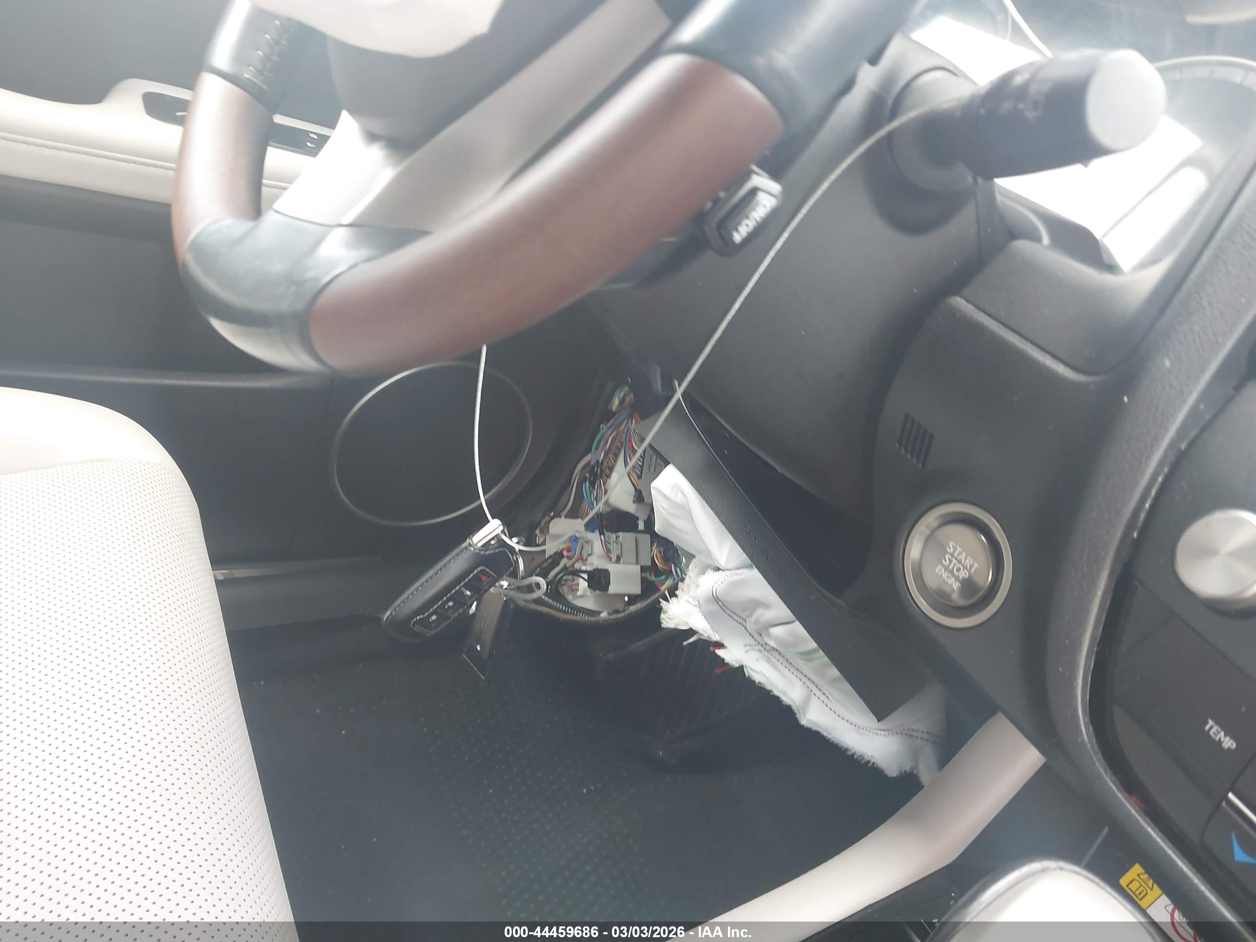 LEXUS RX image 11