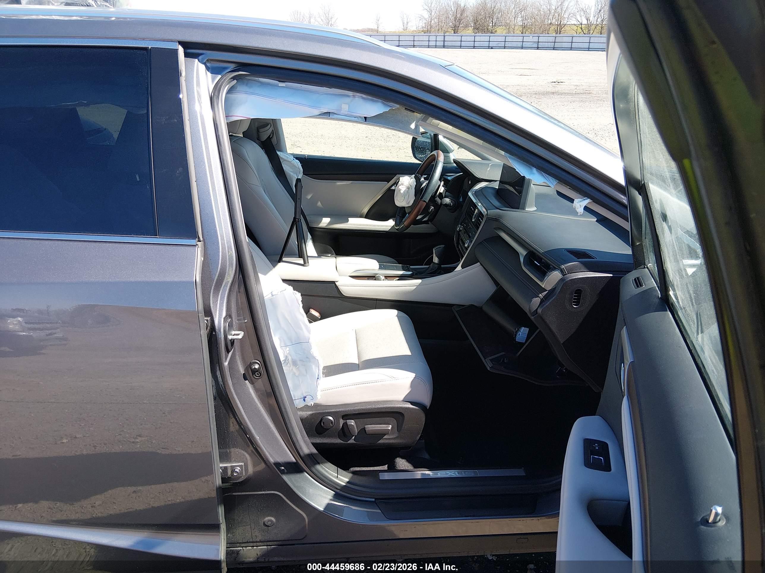 LEXUS RX image 5