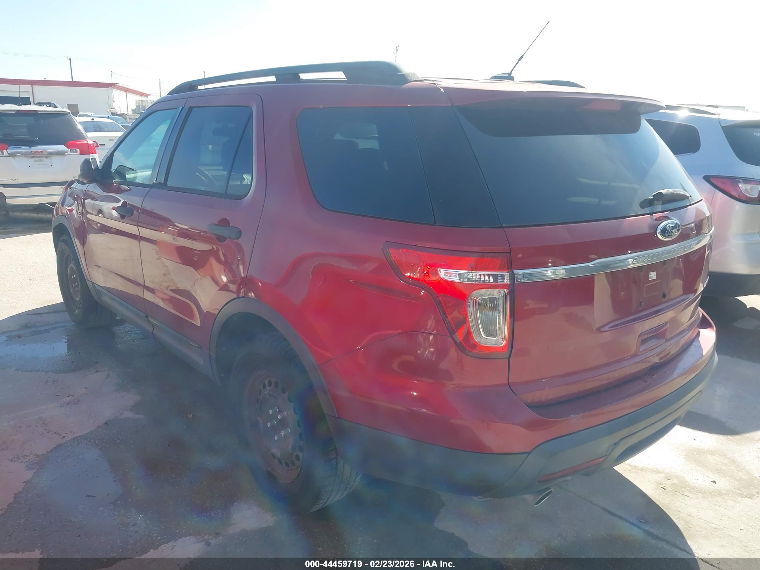 FORD EXPLORER image 3