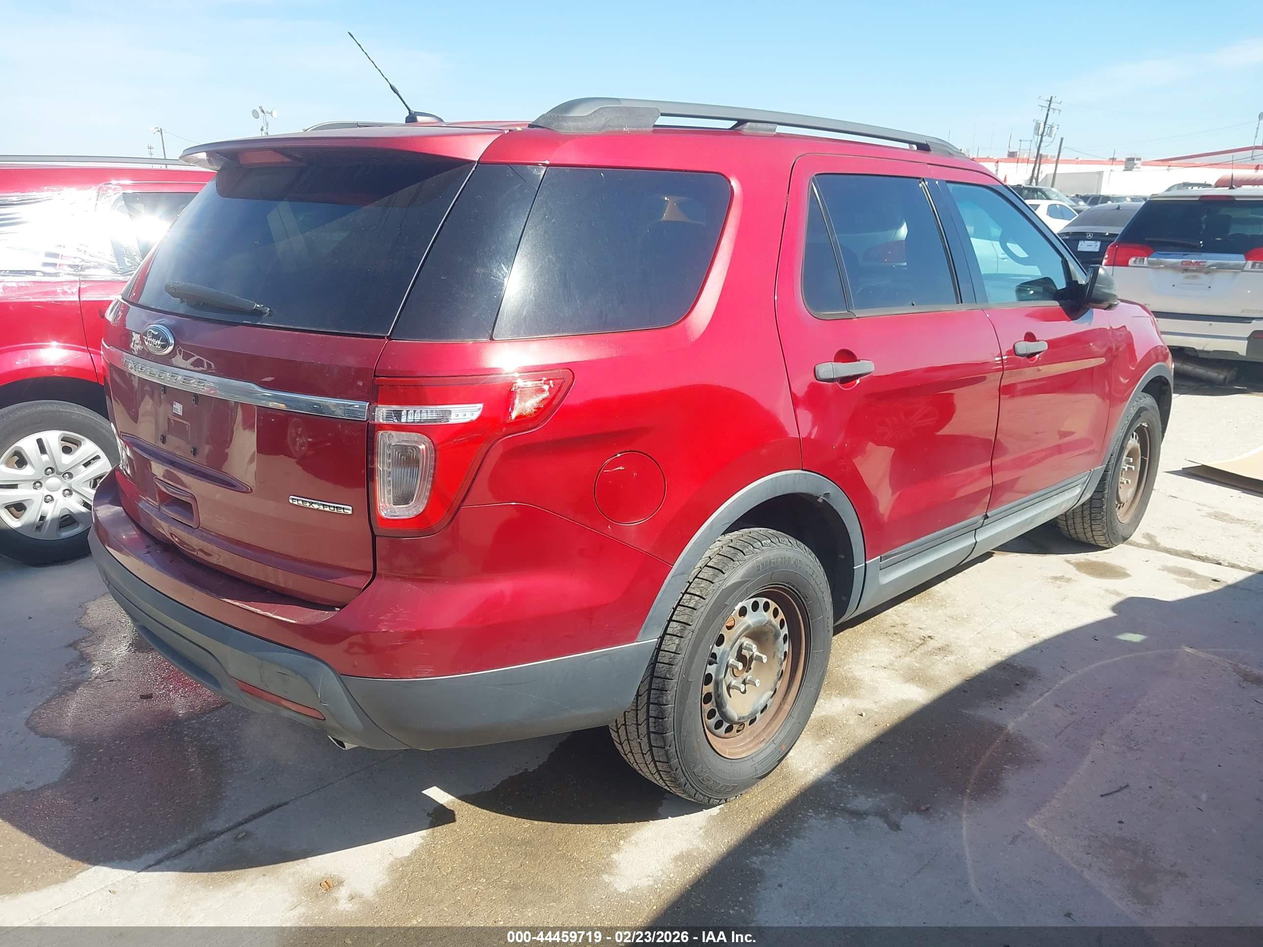 FORD EXPLORER image 4