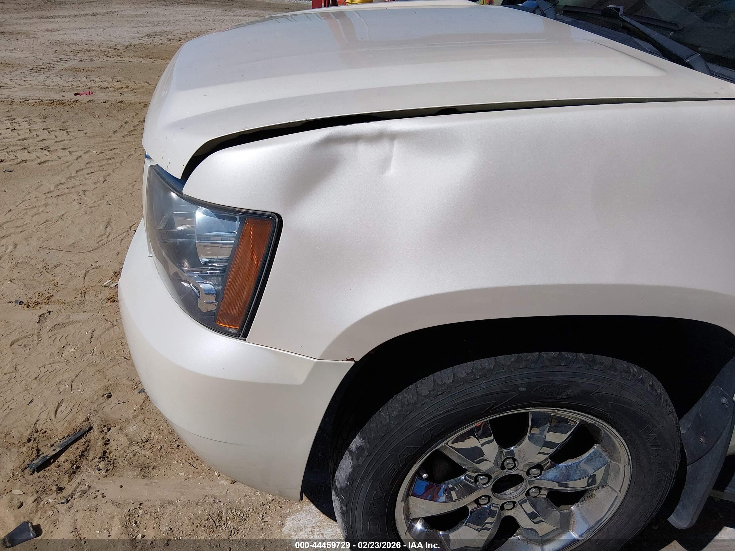 CHEVROLET TAHOE image 6