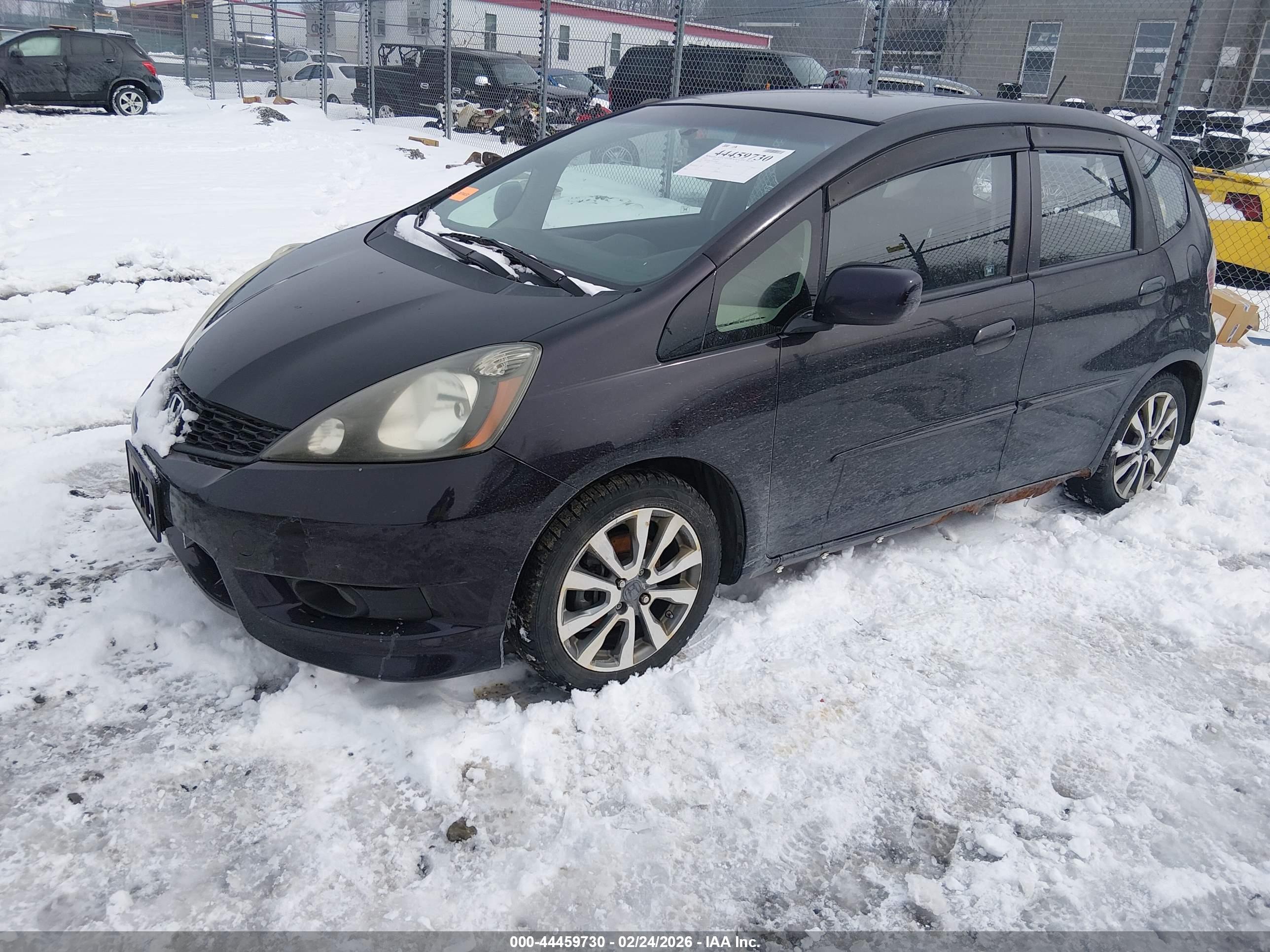 HONDA FIT image 2