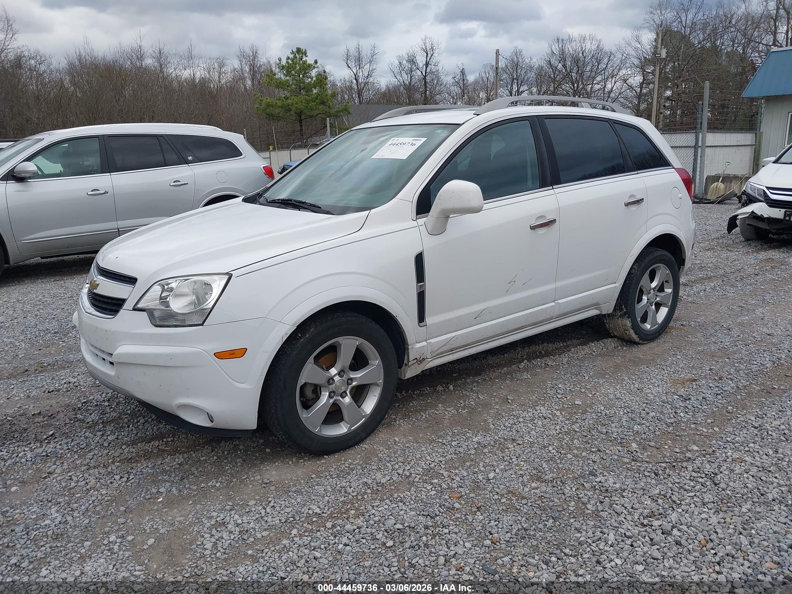 CHEVROLET CAPTIVA image 2