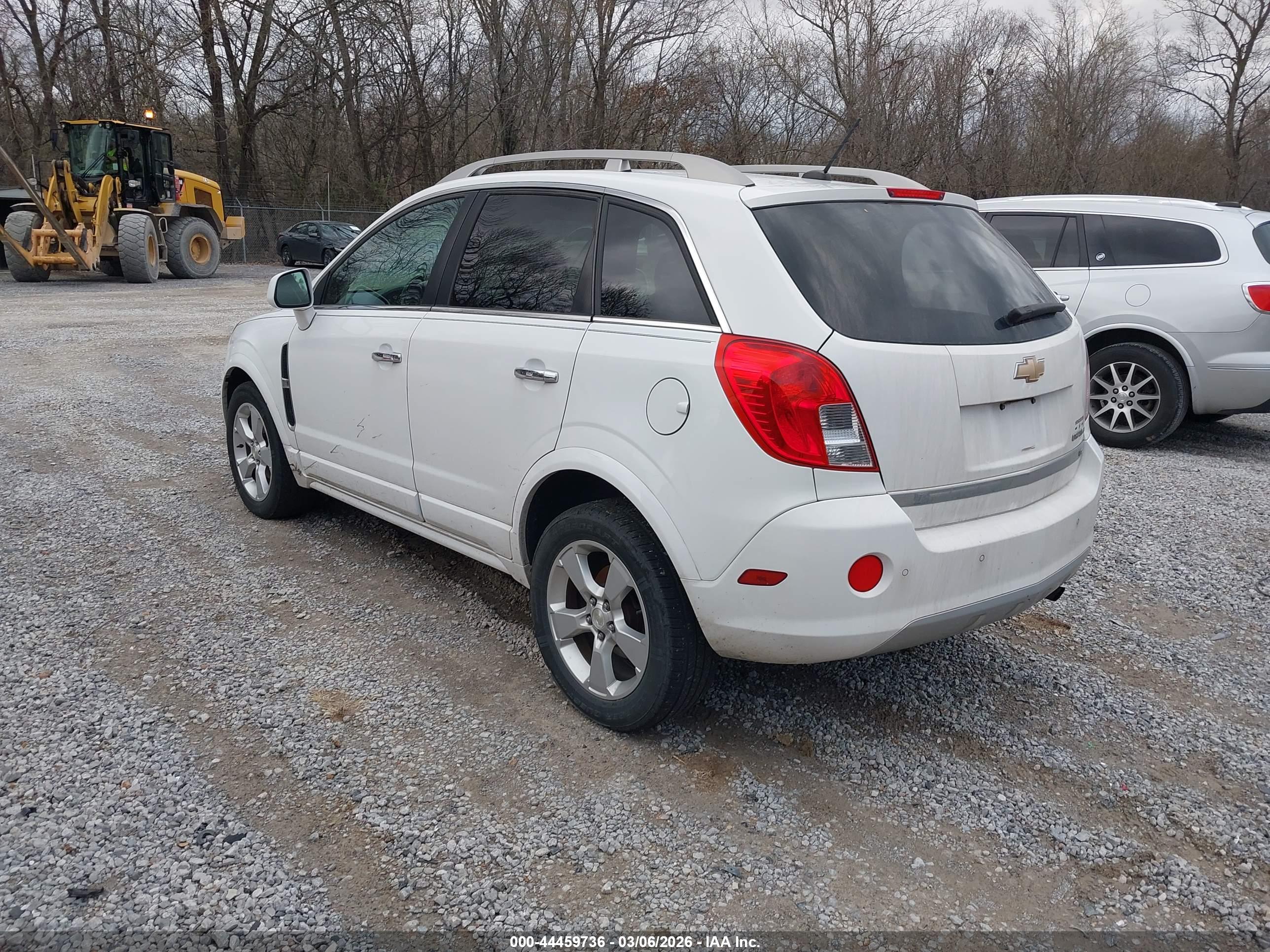 CHEVROLET CAPTIVA image 3