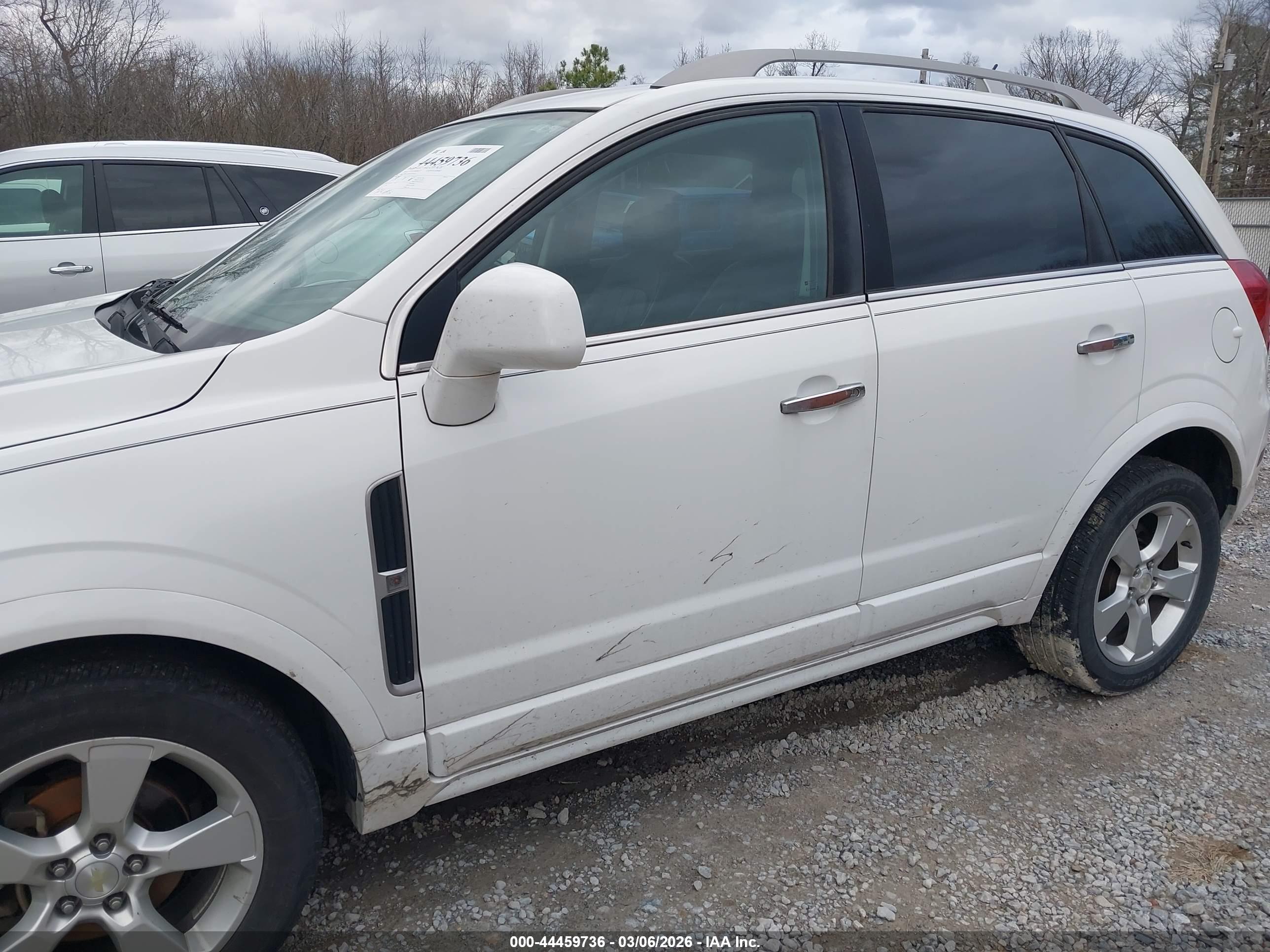CHEVROLET CAPTIVA image 6