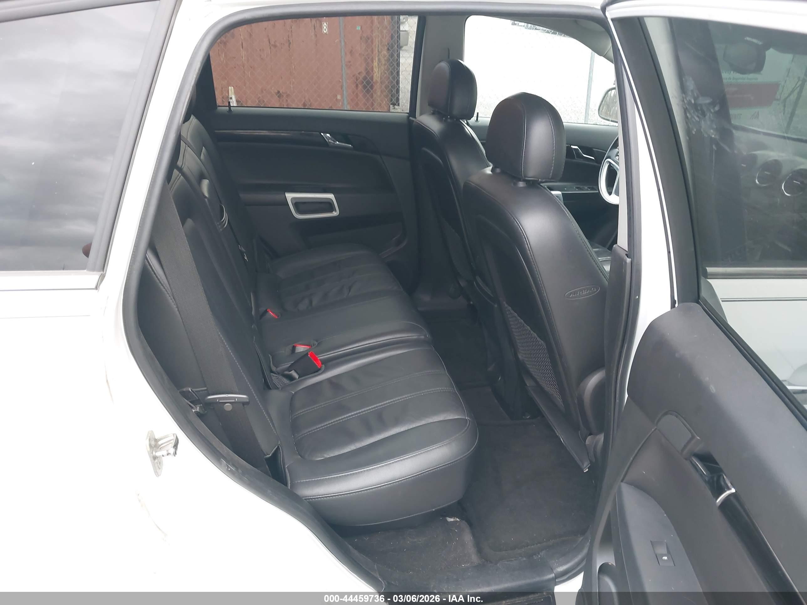 CHEVROLET CAPTIVA image 8