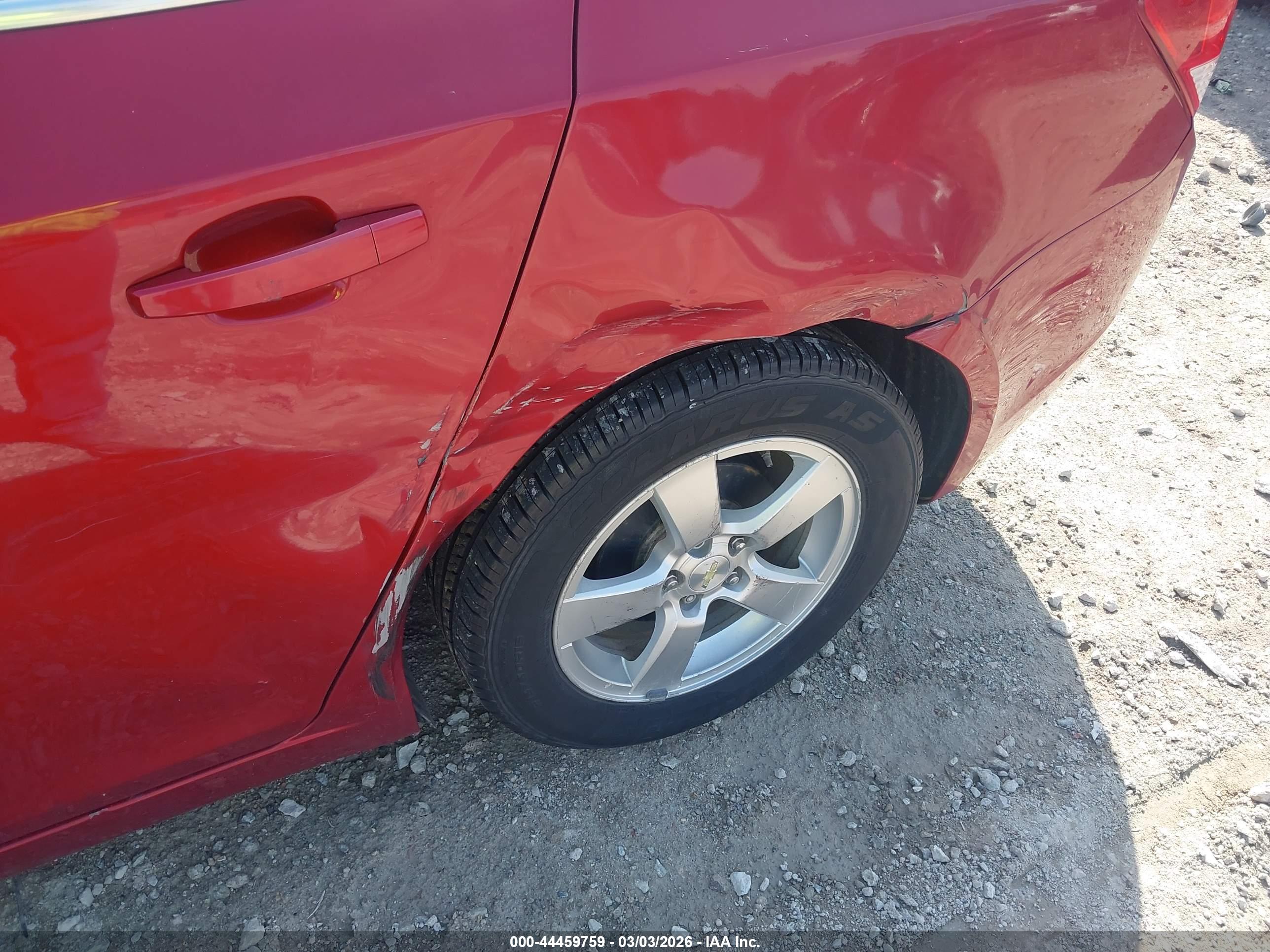 CHEVROLET CRUZE image 6