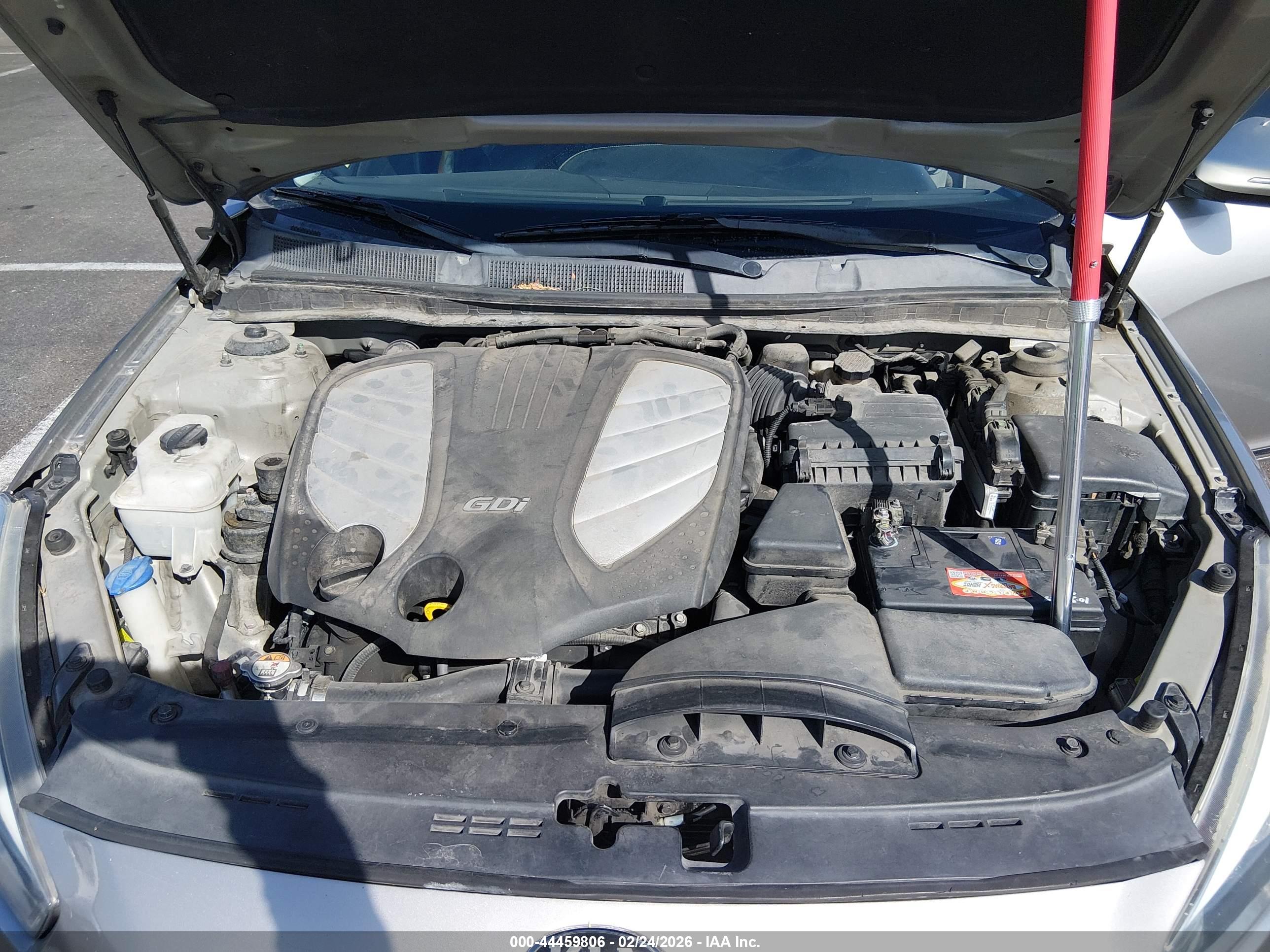 KIA CADENZA image 10