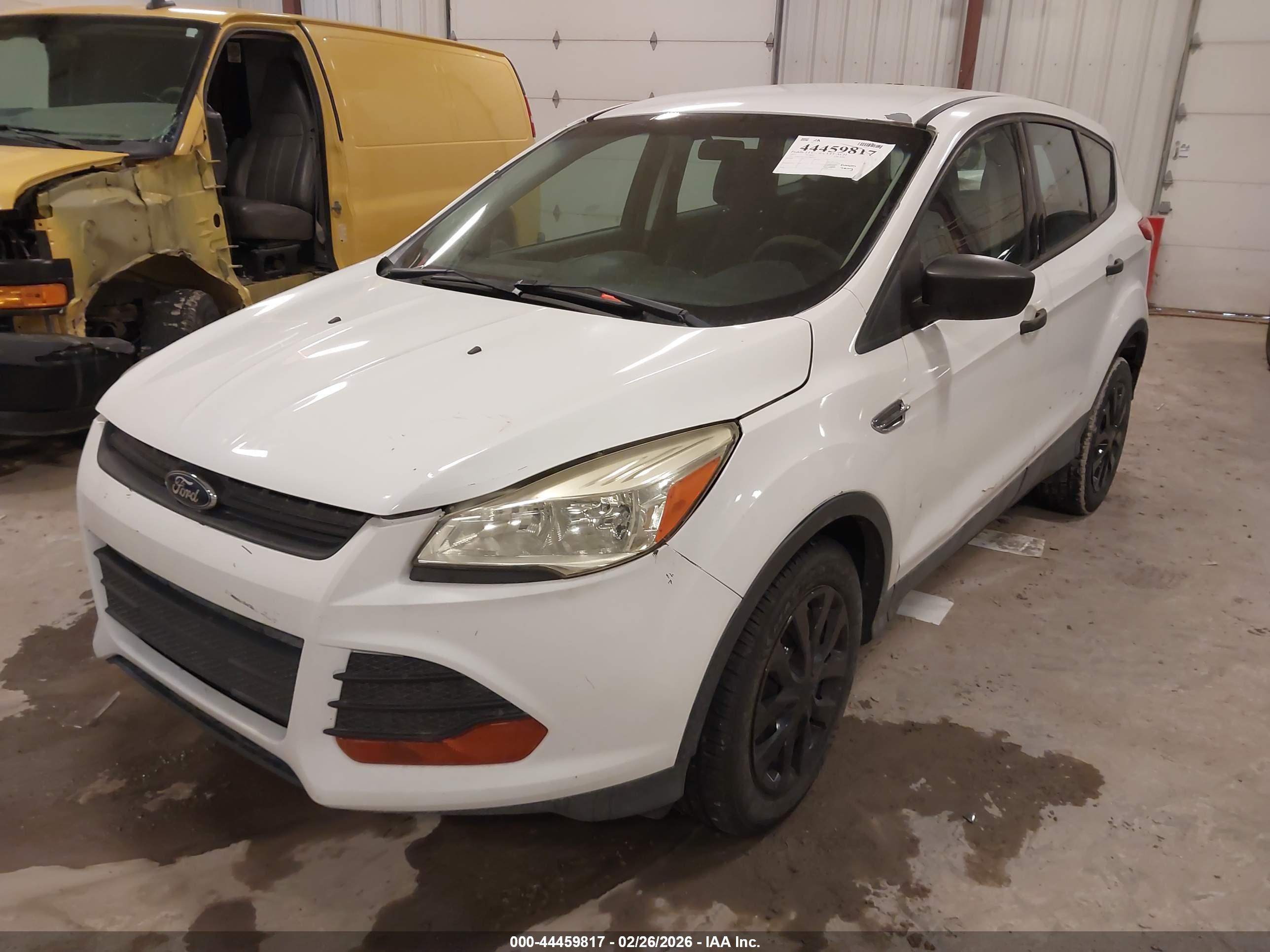 FORD ESCAPE image 2
