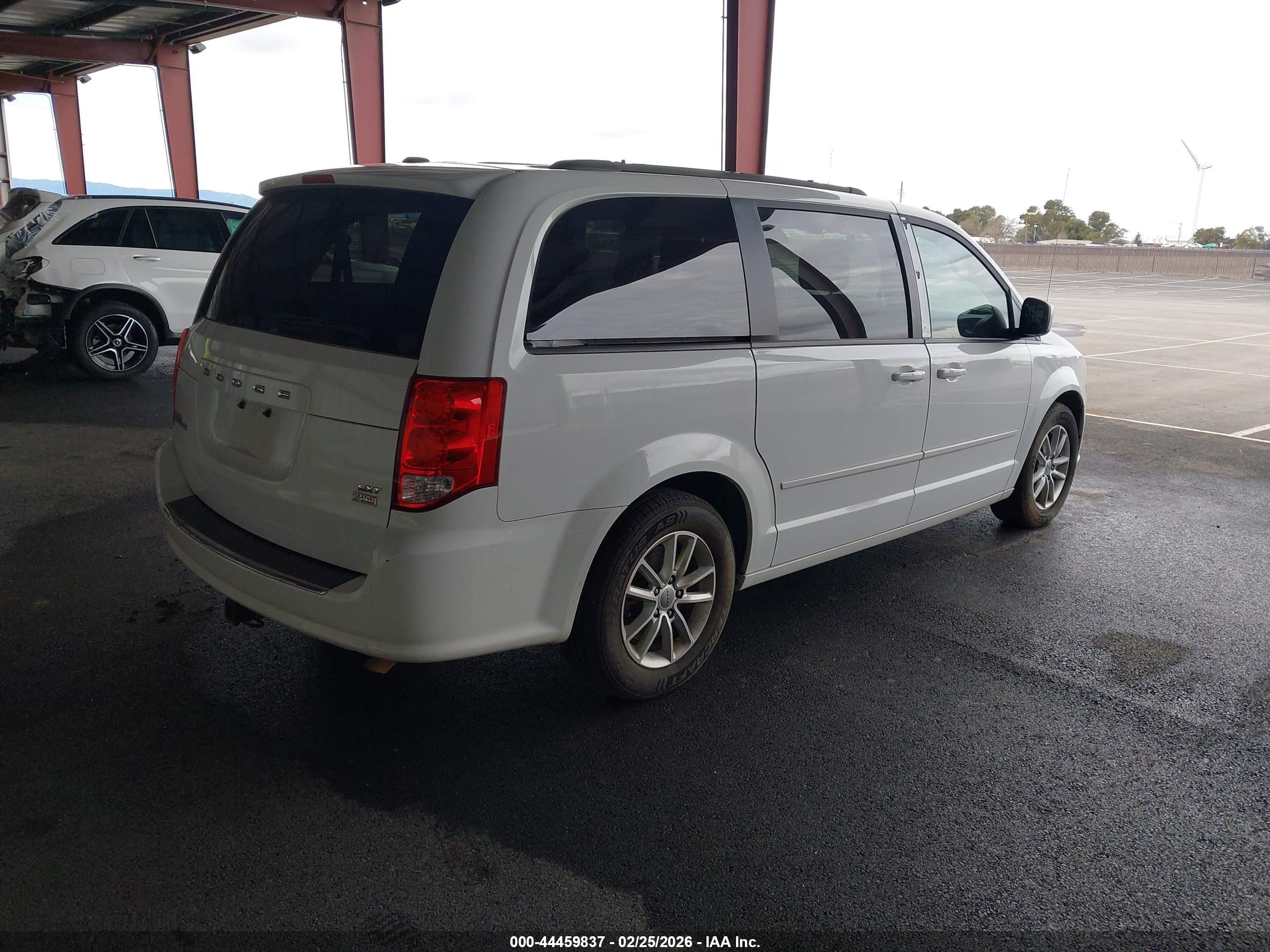 DODGE GRAND image 4