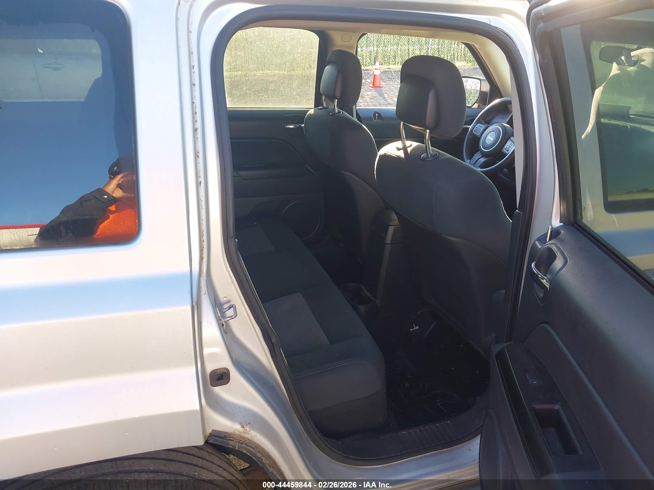 JEEP PATRIOT image 8