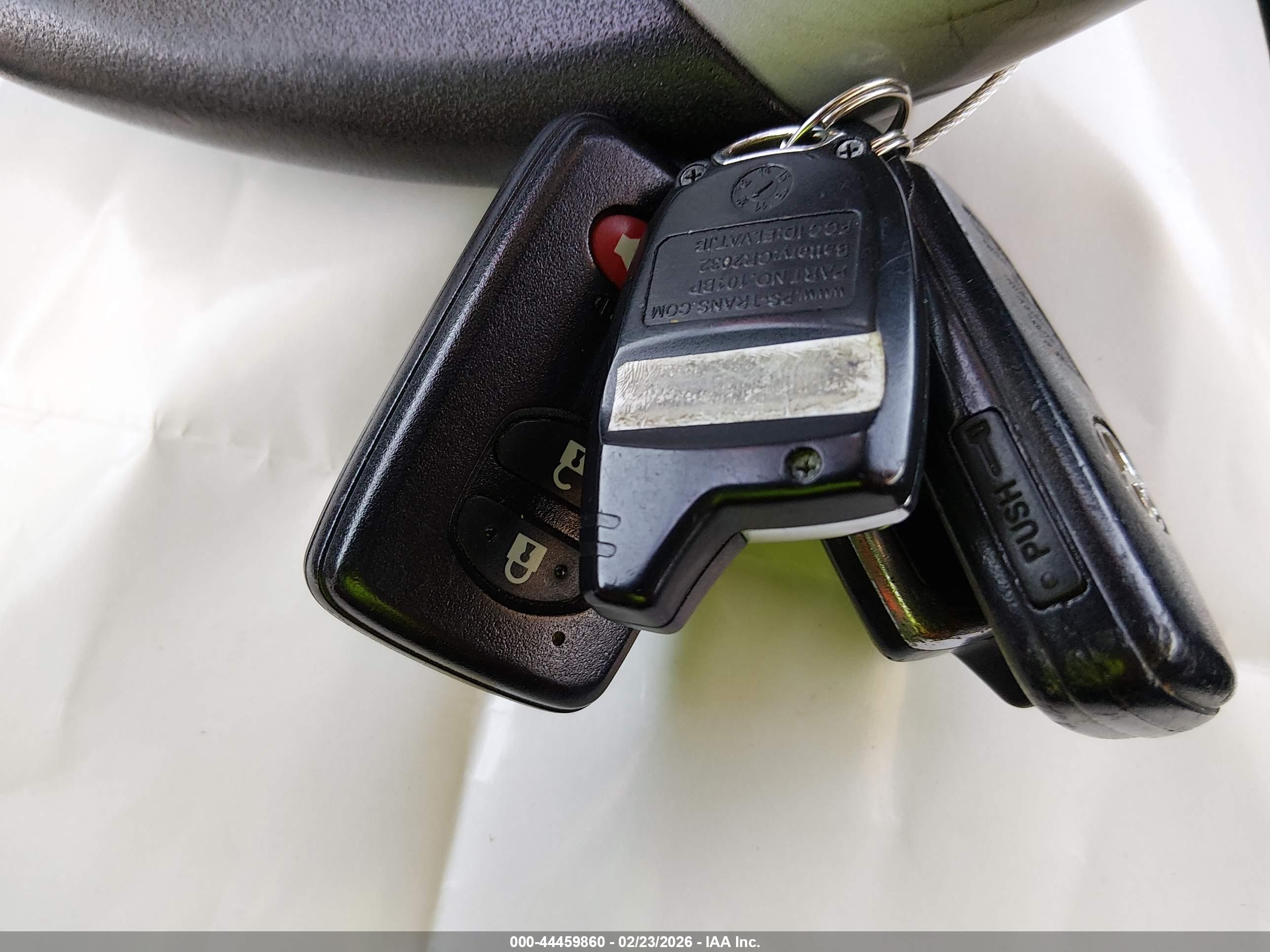 TOYOTA PRIUS image 11