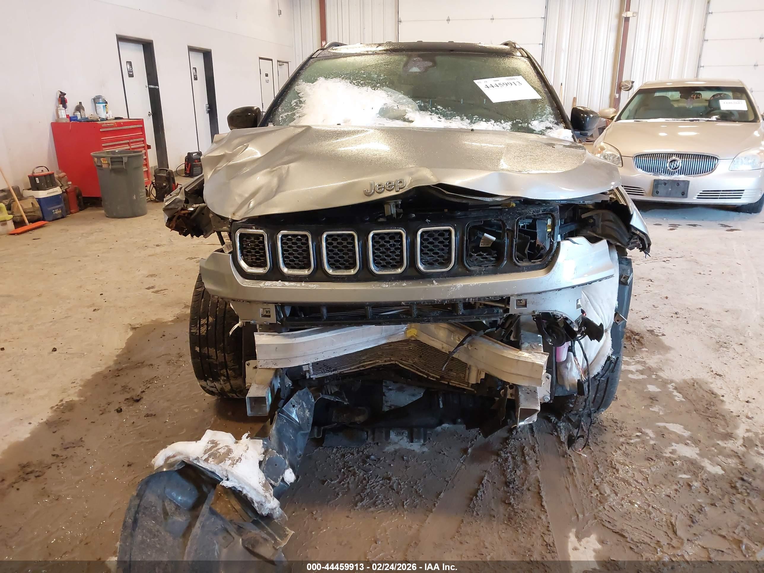 JEEP COMPASS image 6