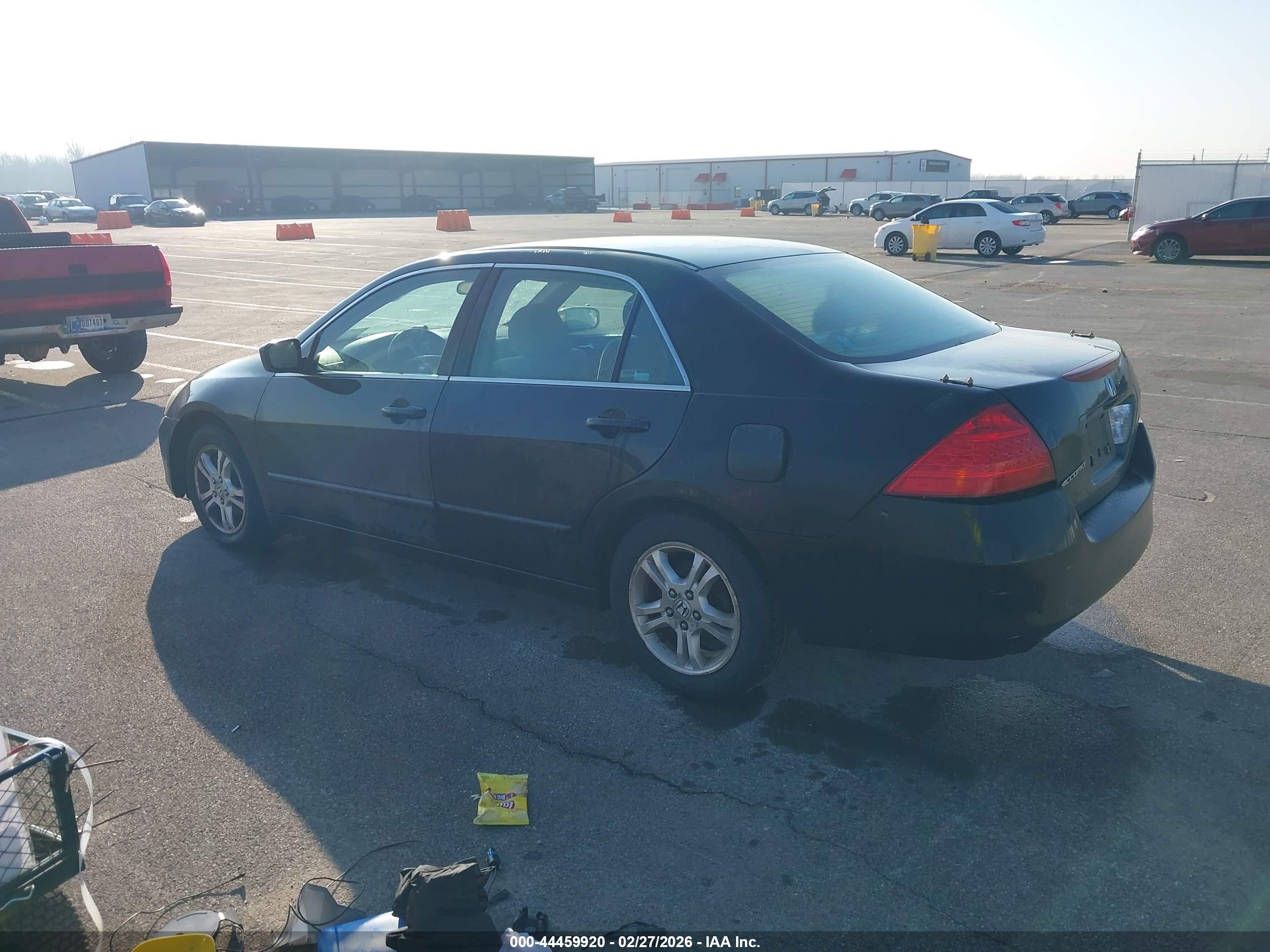 HONDA ACCORD image 3
