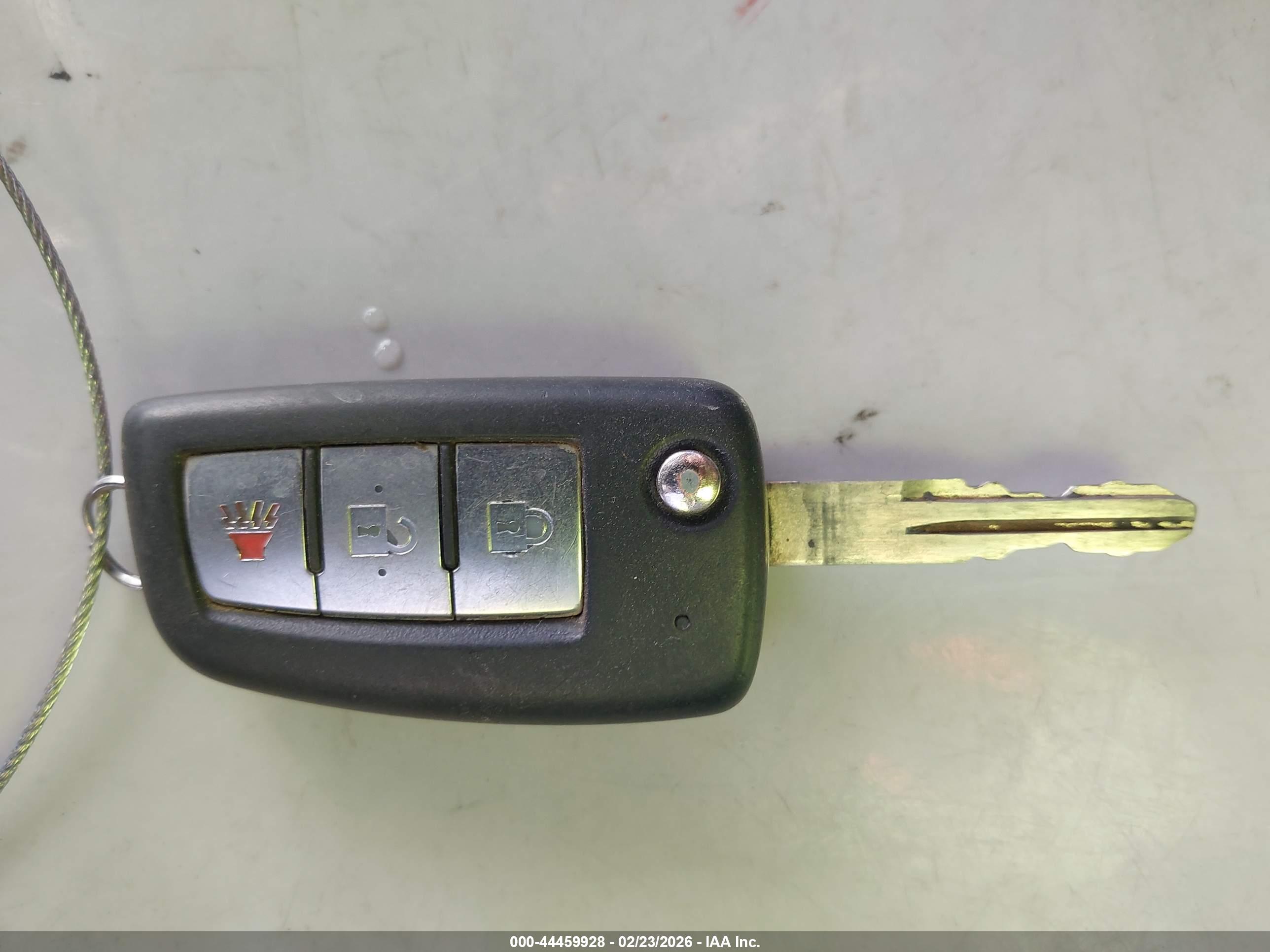 NISSAN ROGUE image 11