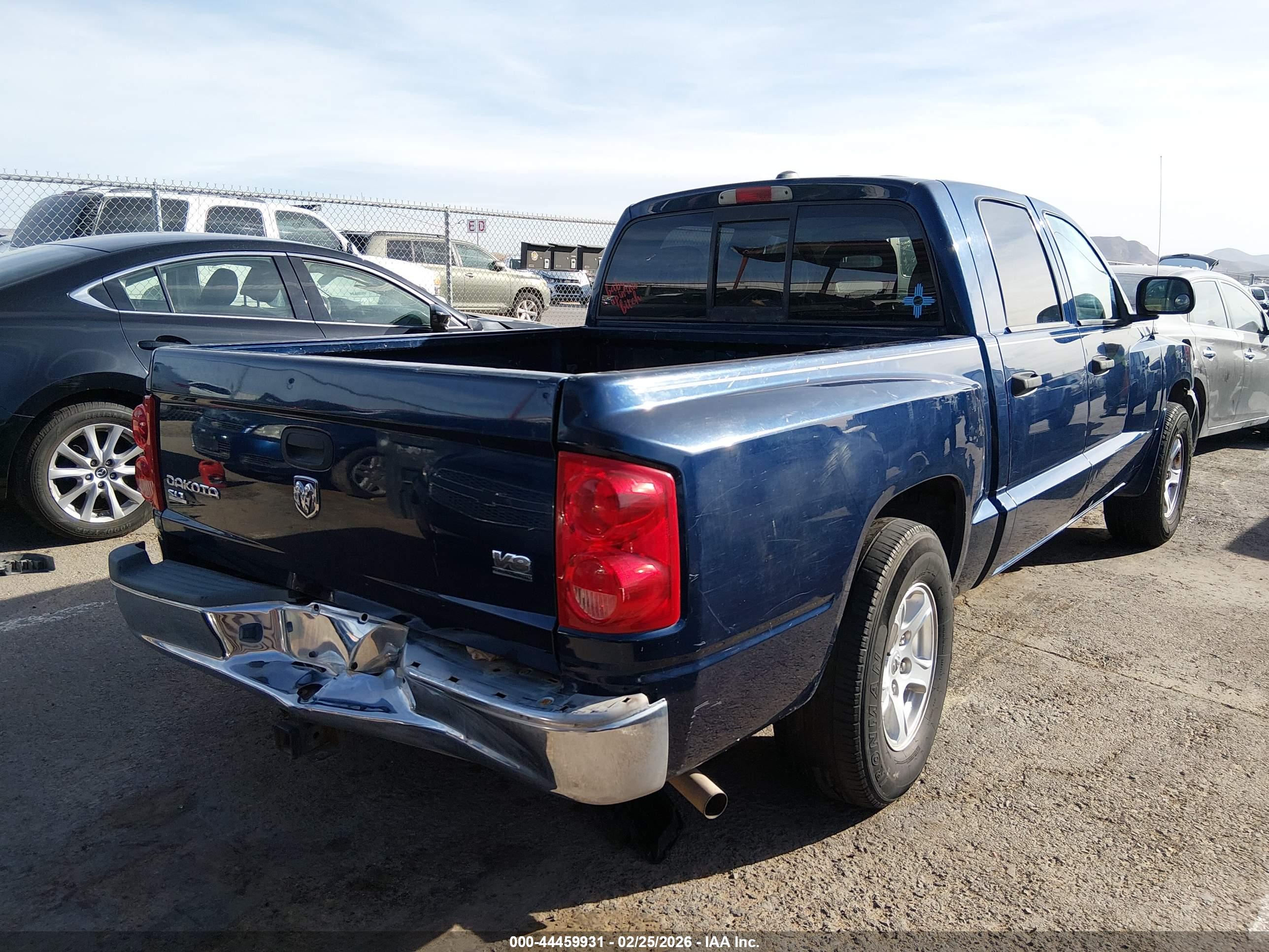 DODGE DAKOTA image 4