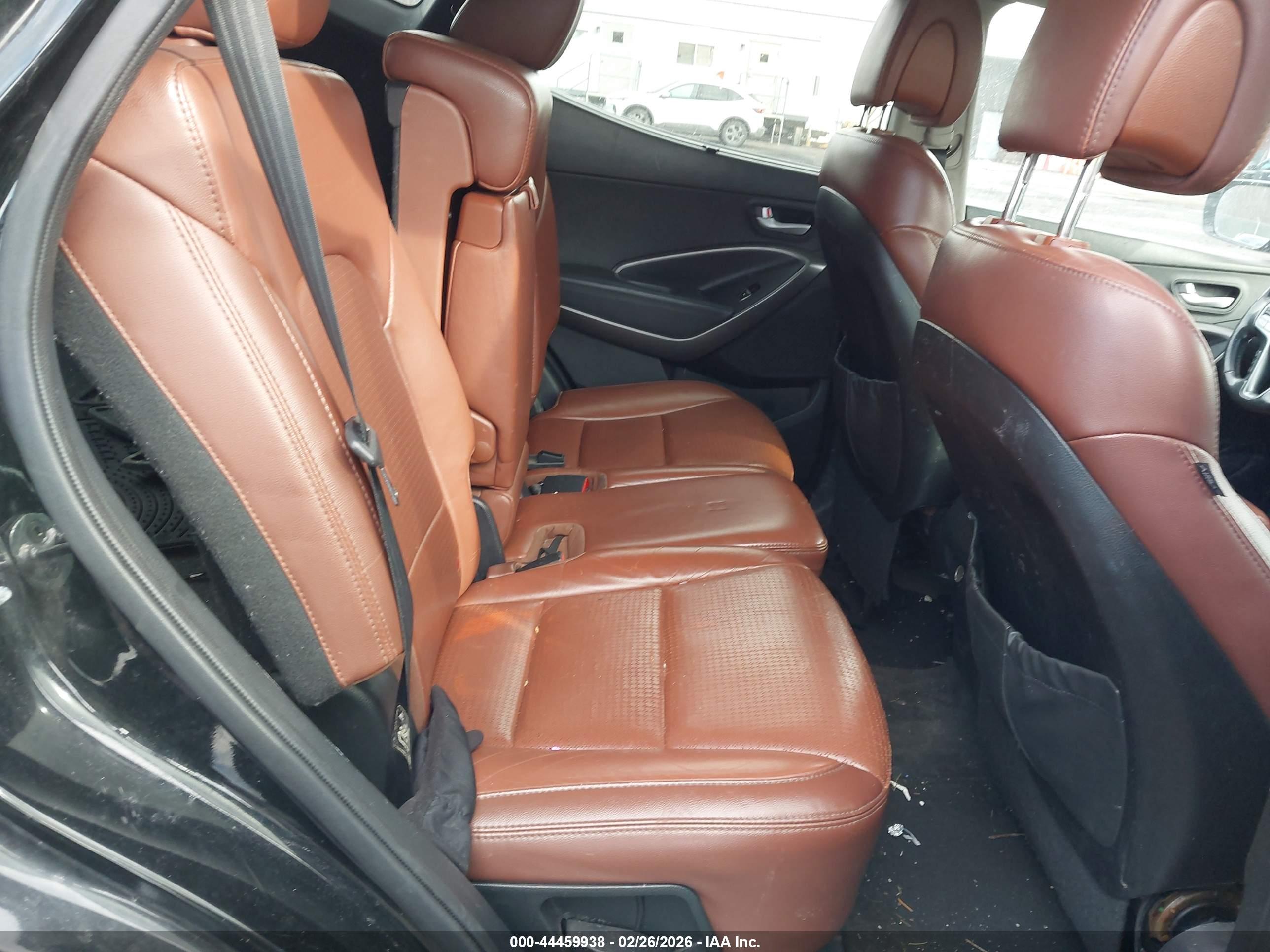 HYUNDAI SANTA image 8