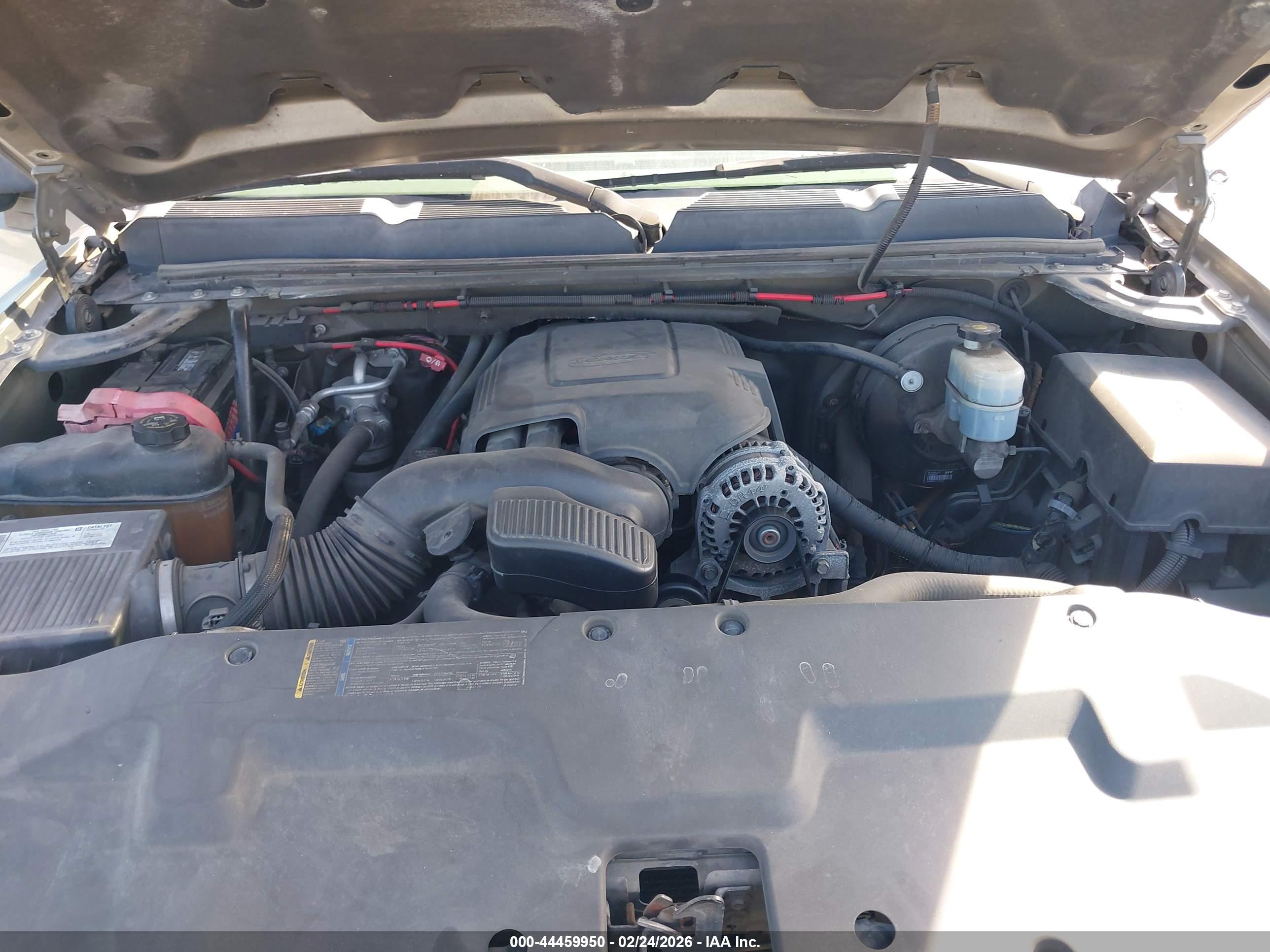 CHEVROLET SILVERADO image 10