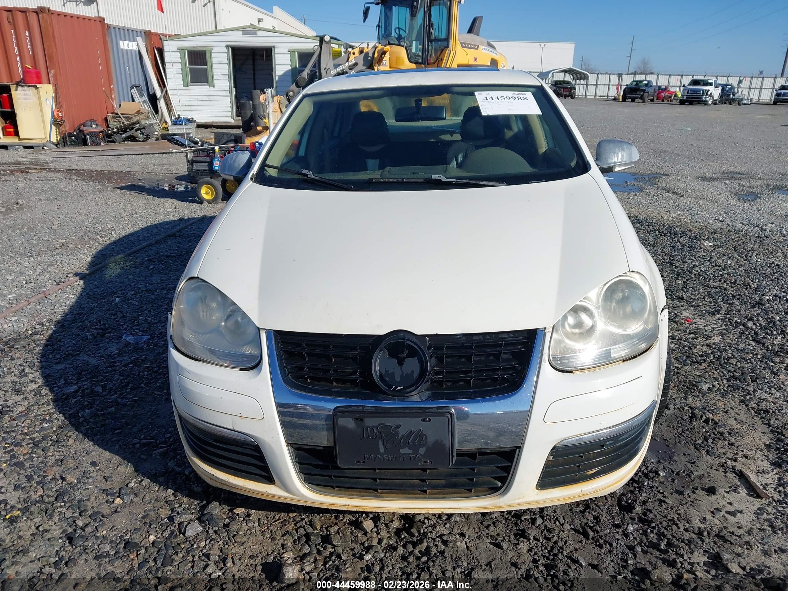 VOLKSWAGEN JETTA image 6