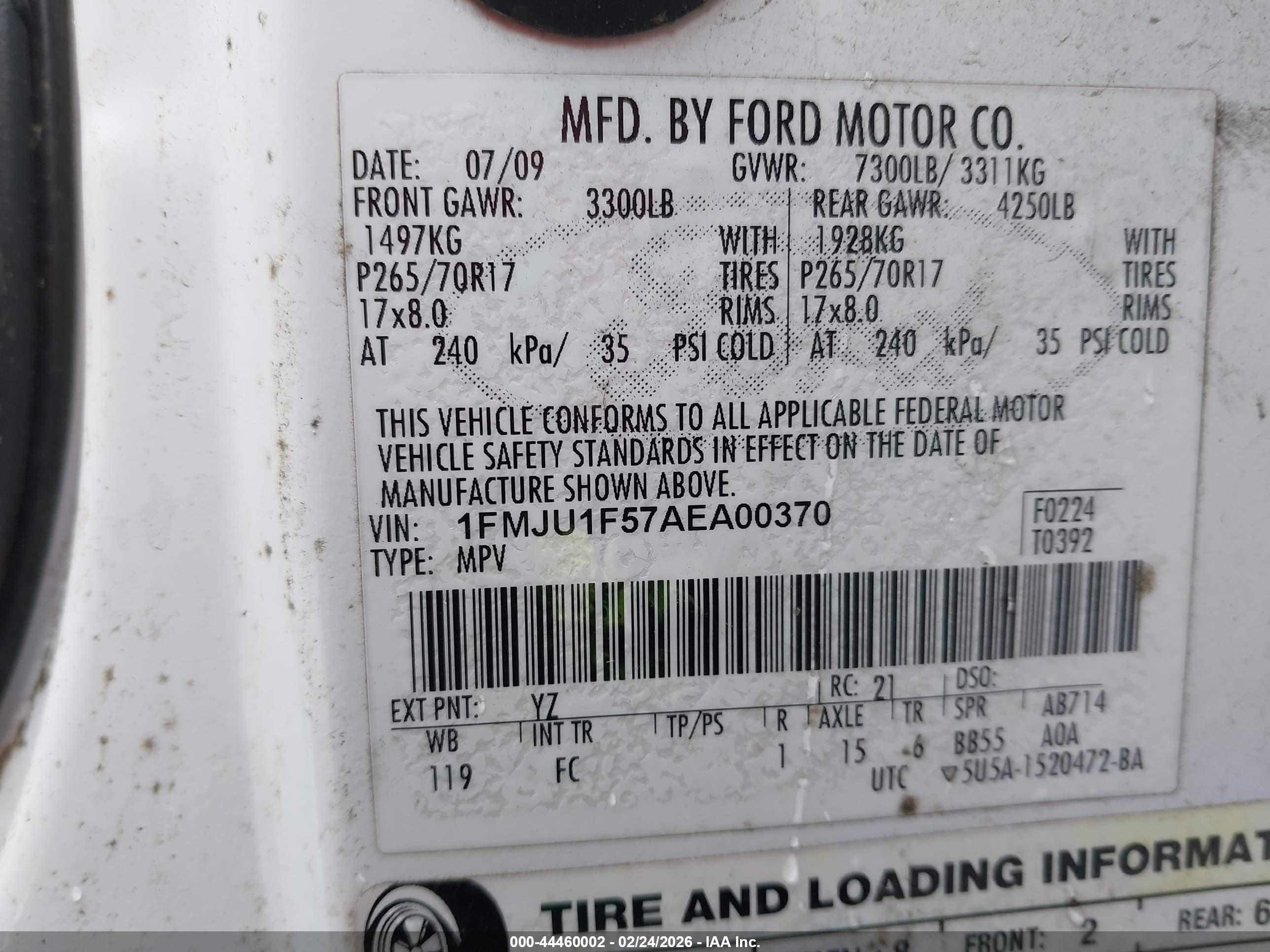 FORD EXPEDITION image 9
