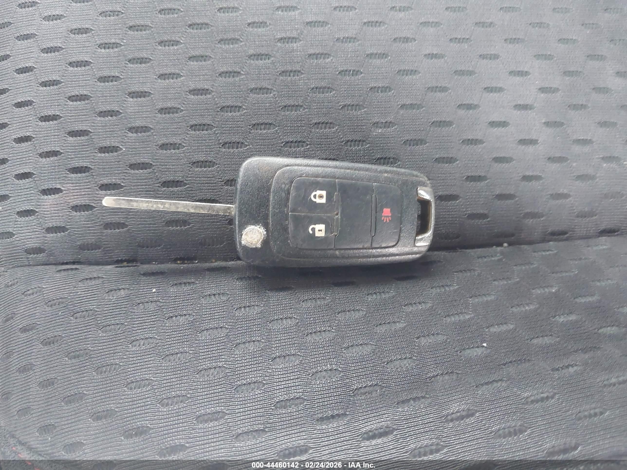 GMC TERRAIN image 11