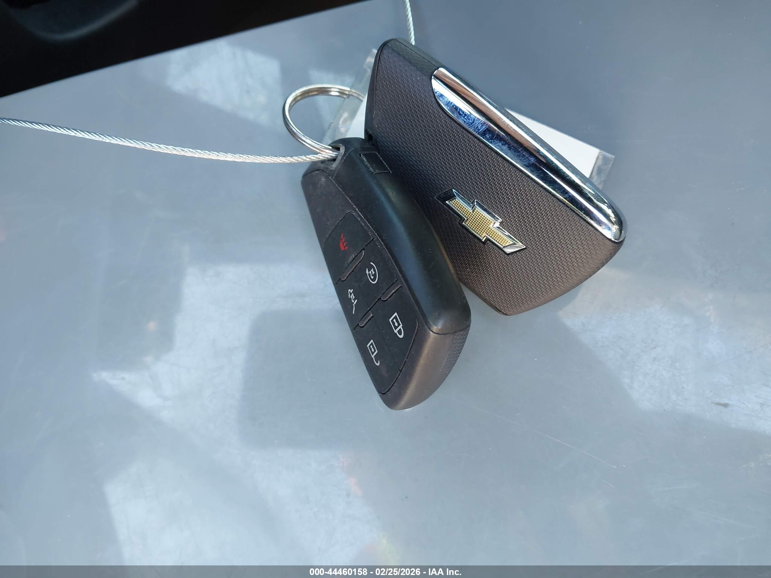 CHEVROLET EQUINOX image 11