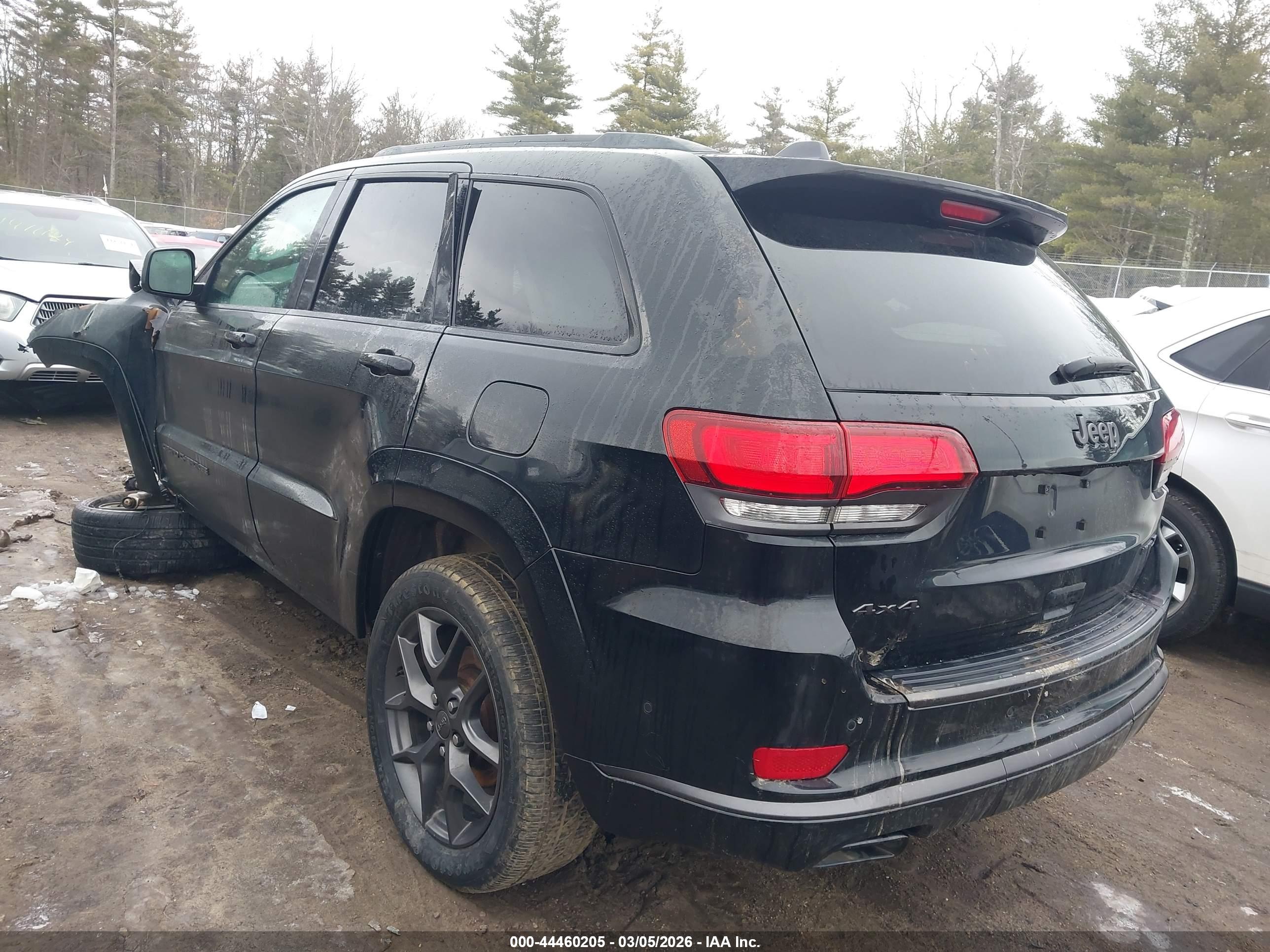 JEEP GRAND image 3