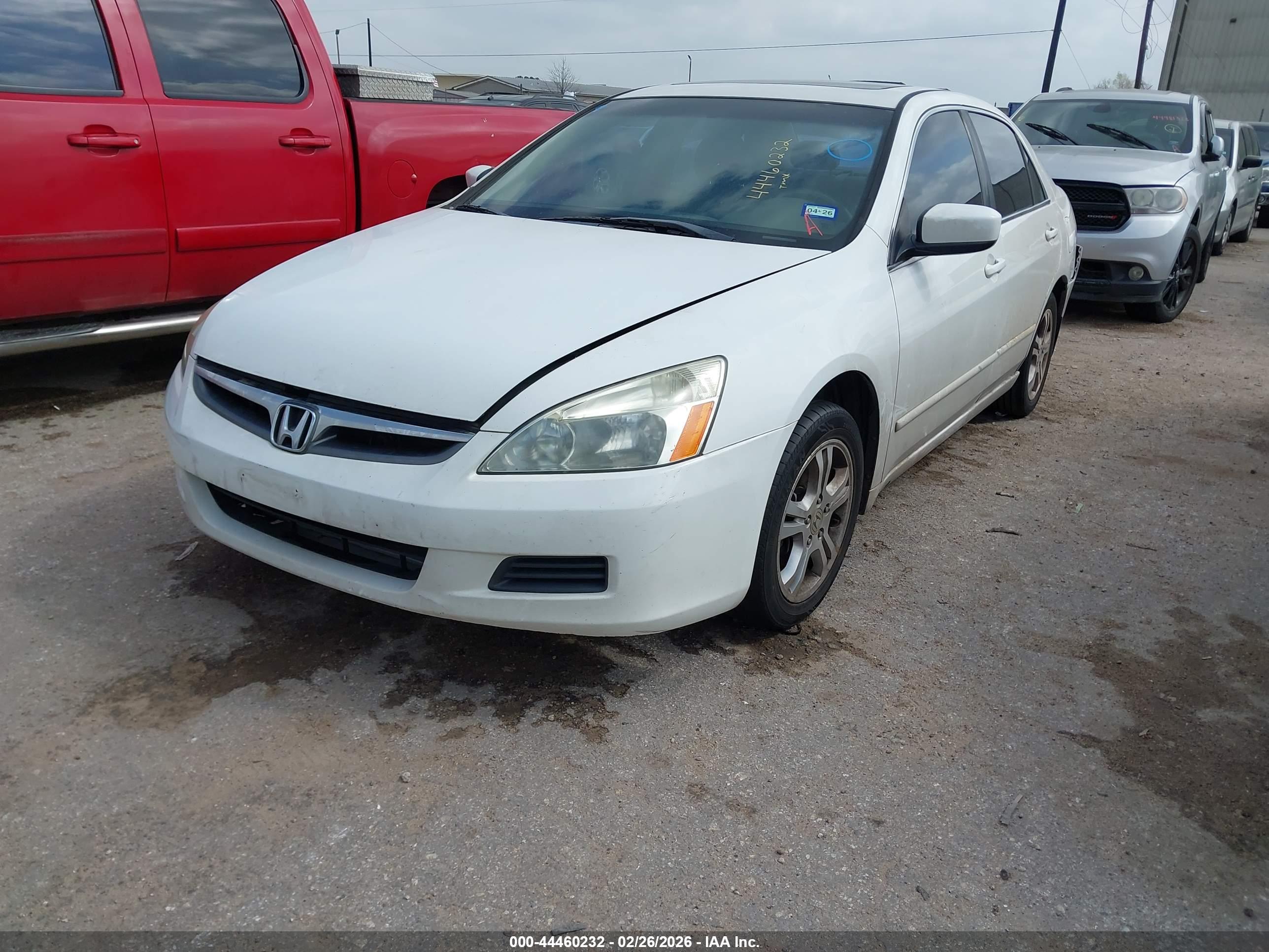HONDA ACCORD image 2