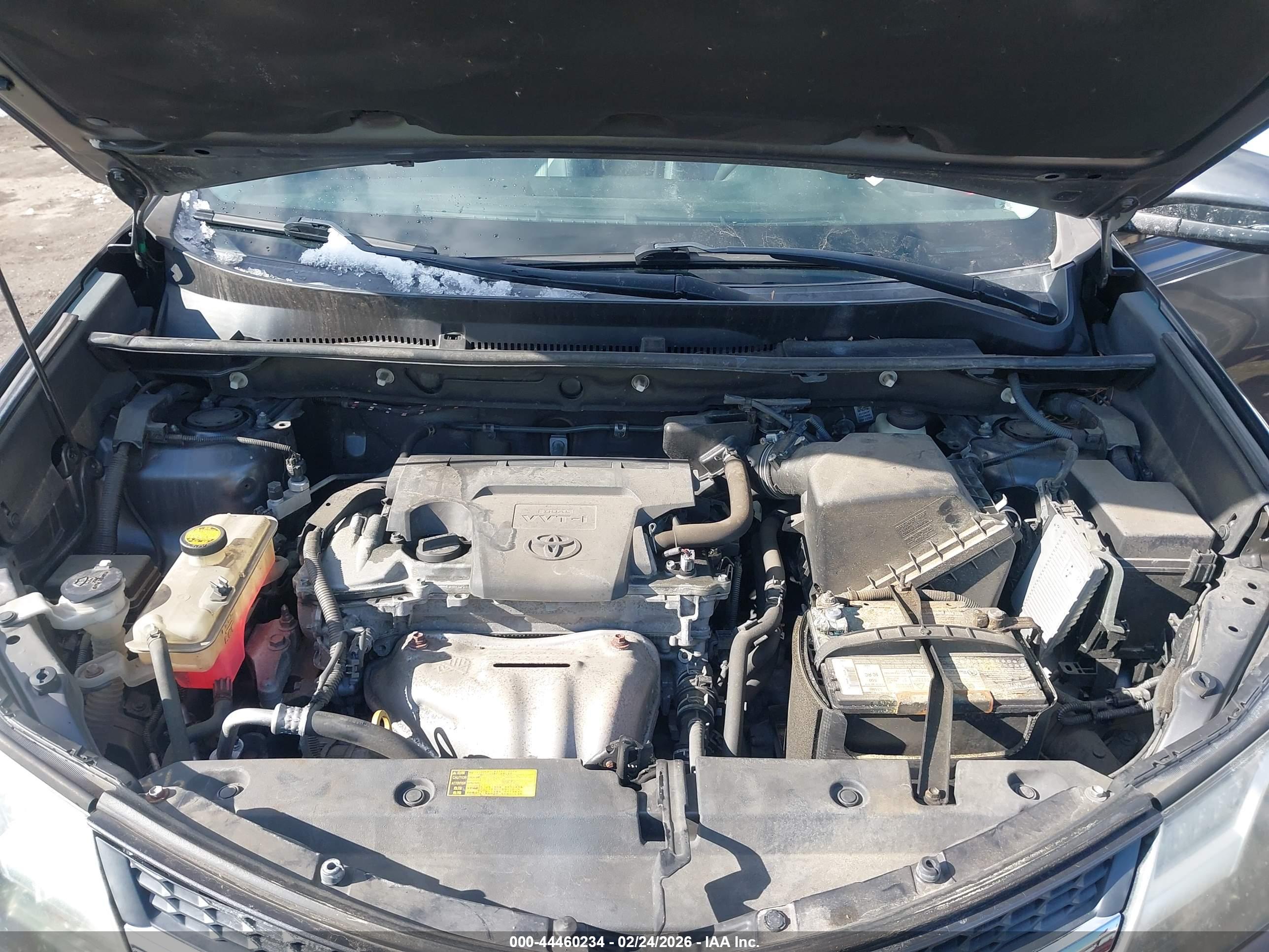 TOYOTA RAV4 image 10