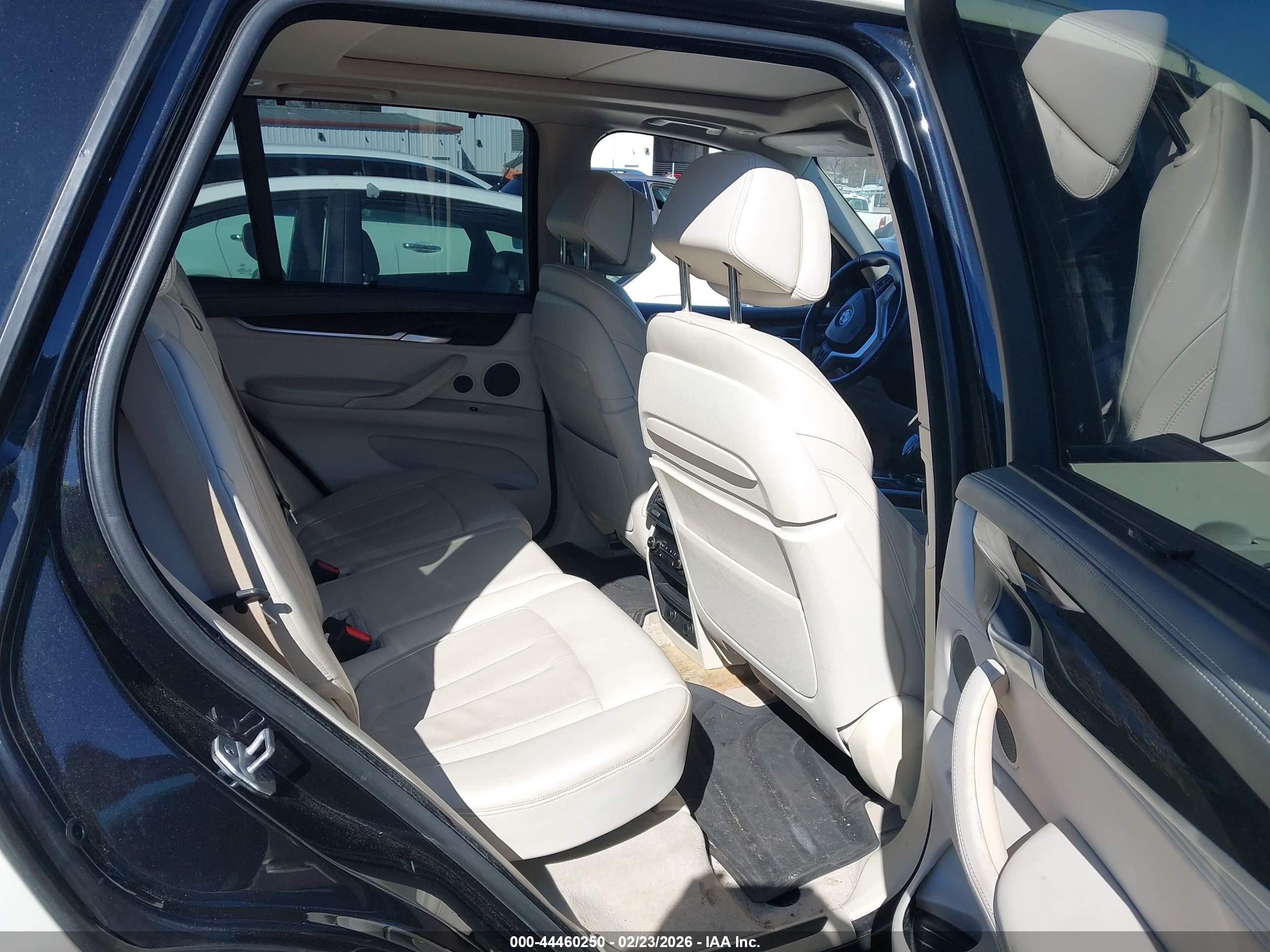 BMW X5 image 8