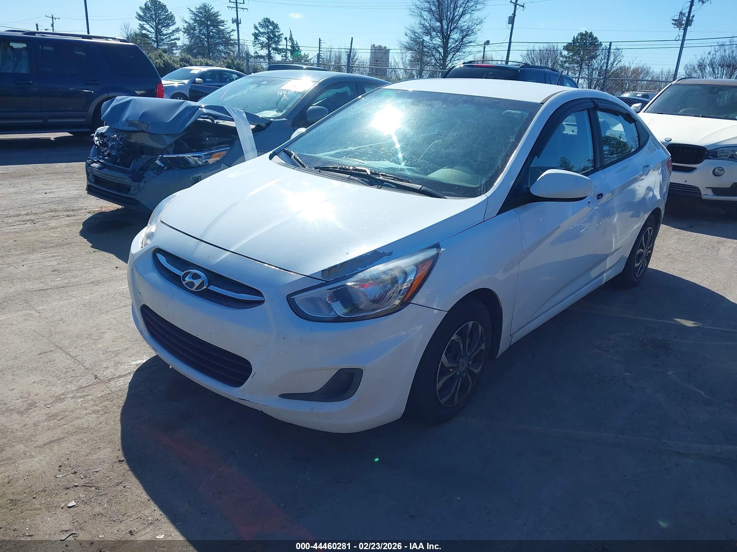 HYUNDAI ACCENT image 2
