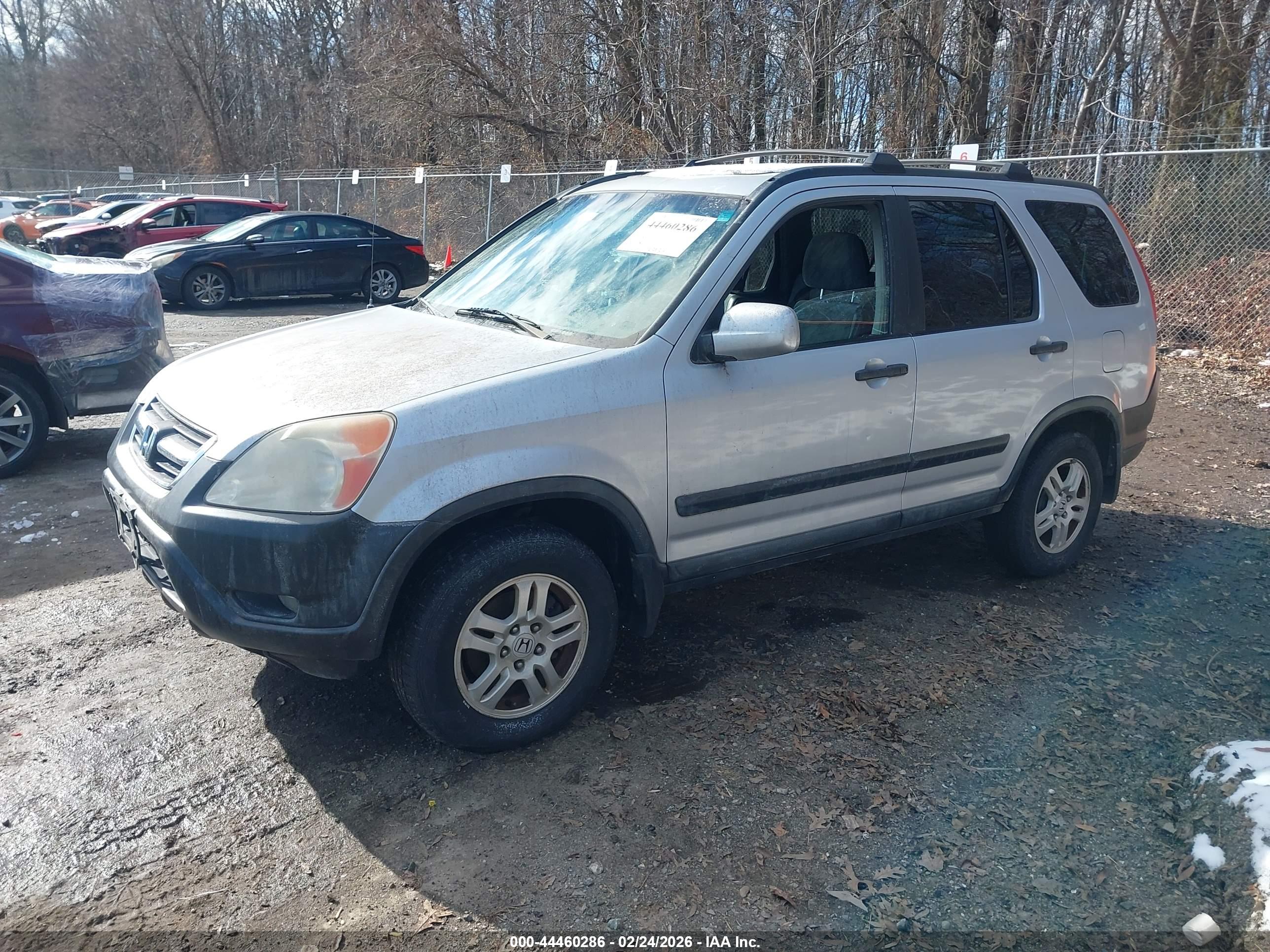 HONDA CR-V image 2