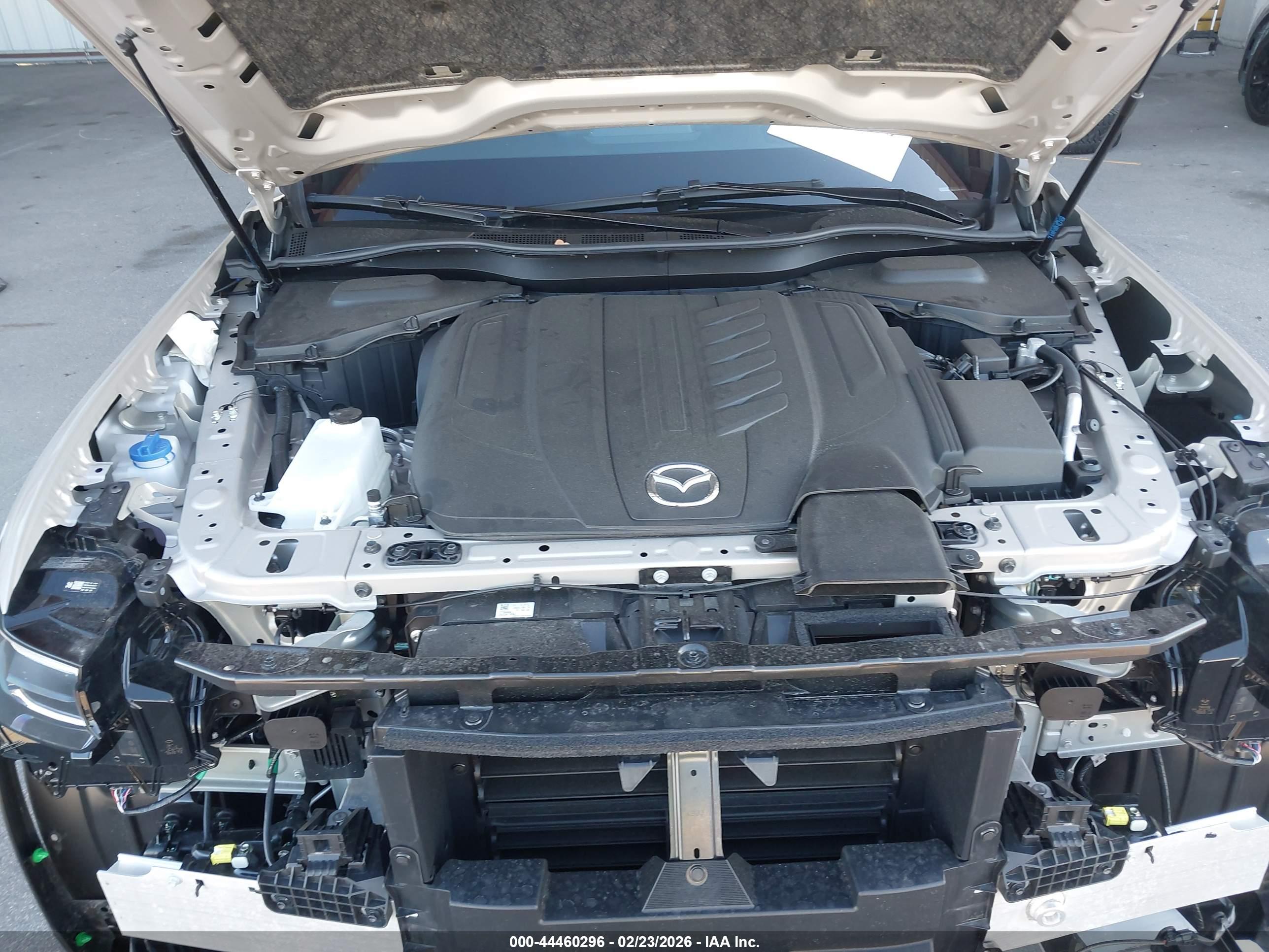 MAZDA CX-90 image 10