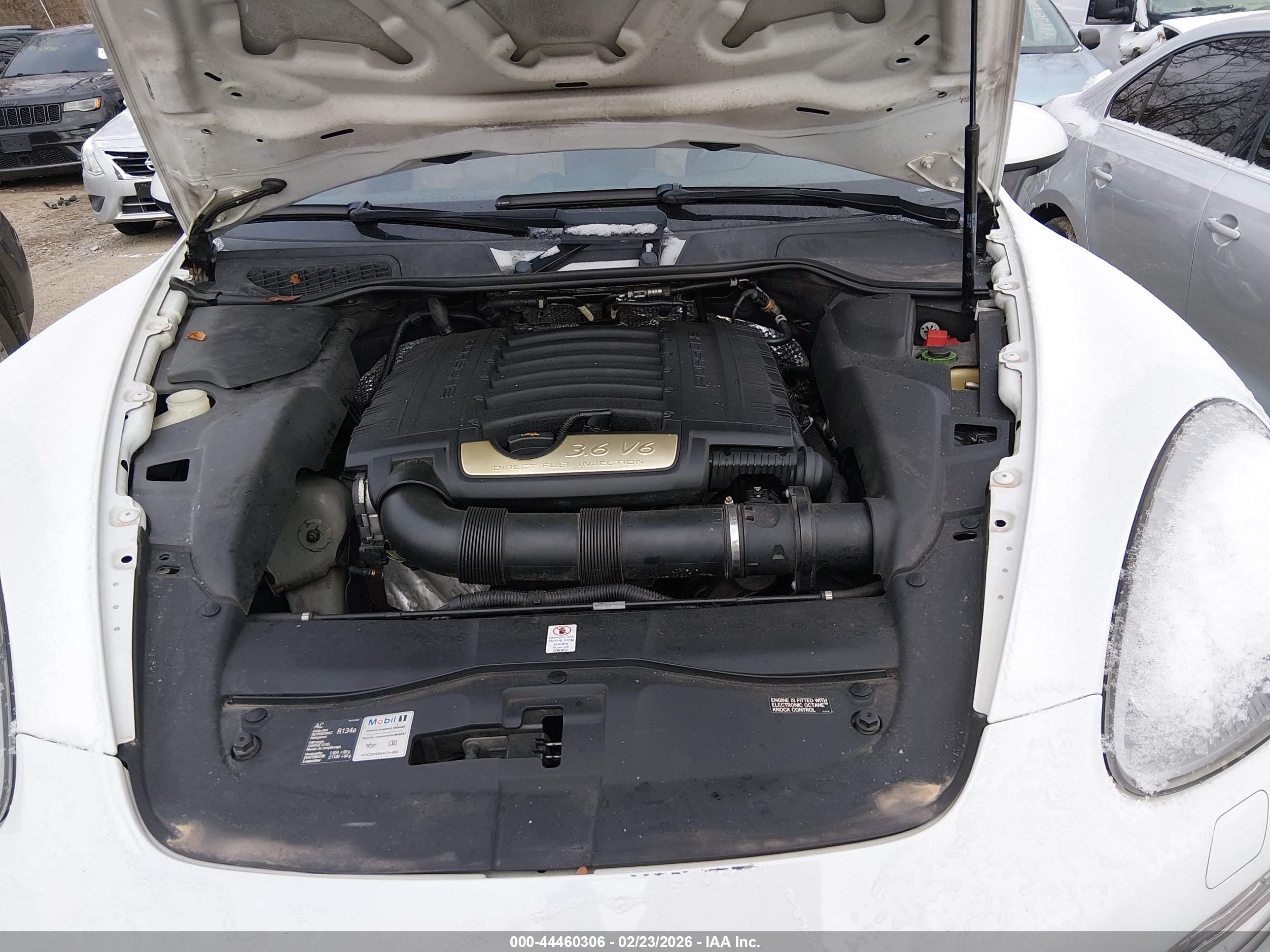 PORSCHE CAYENNE image 10