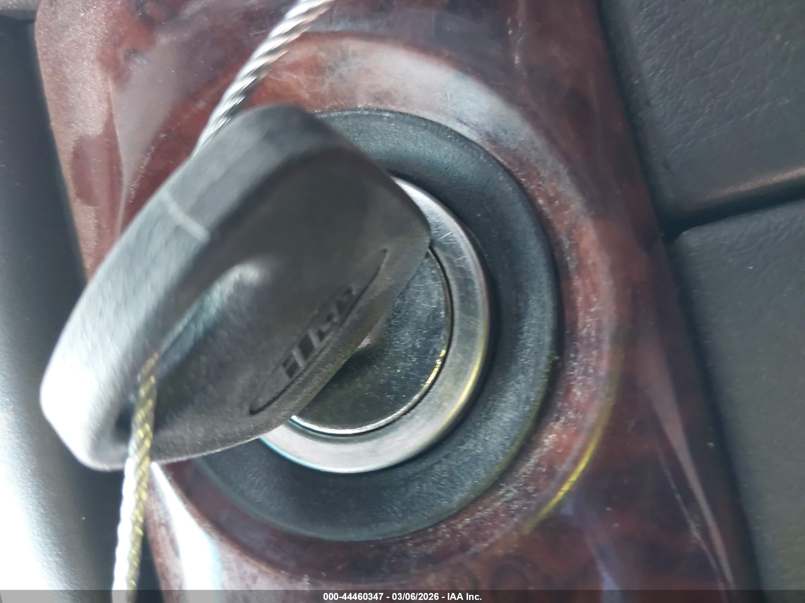 LINCOLN LS image 11