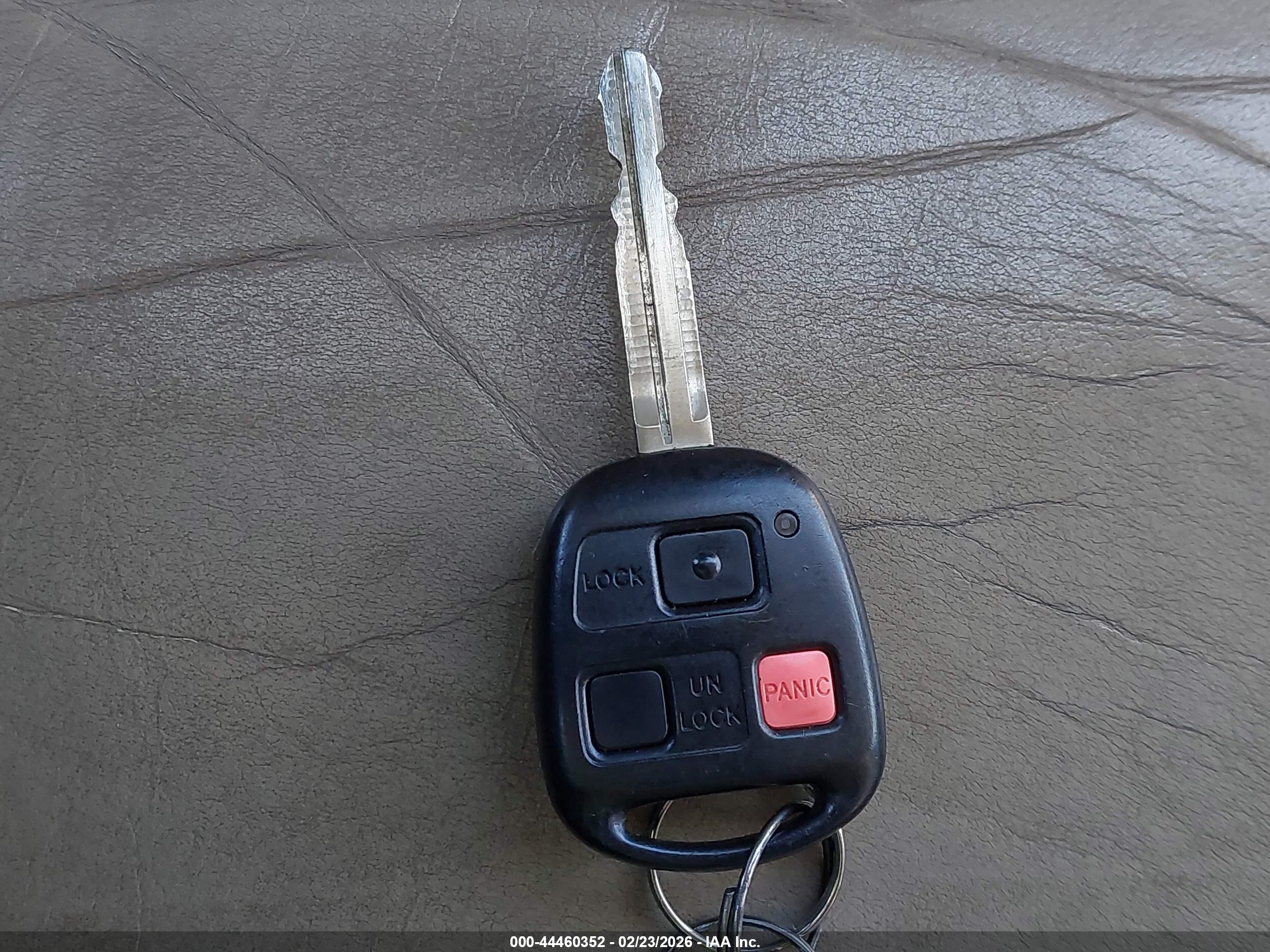 TOYOTA LAND image 11