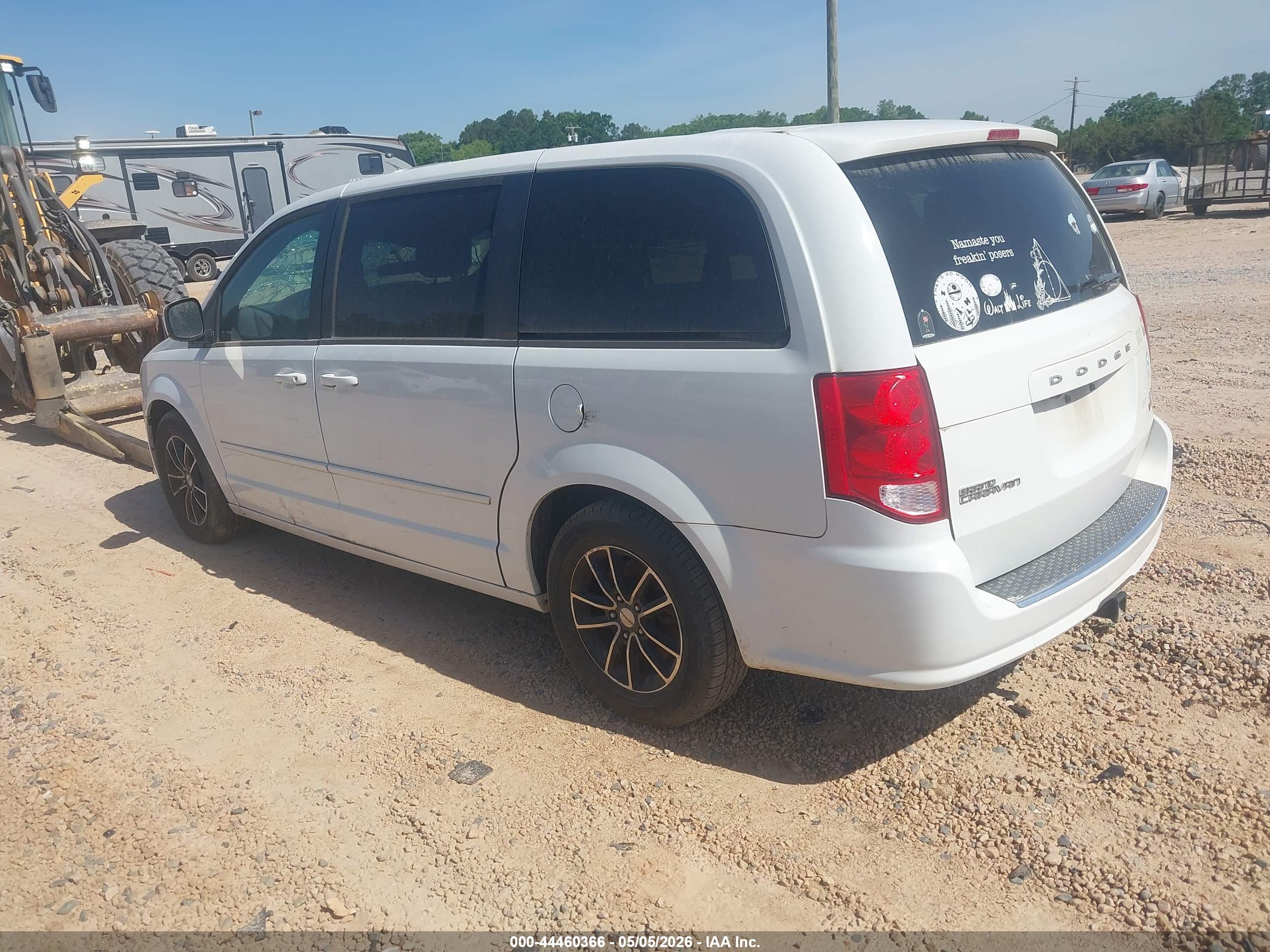 DODGE GRAND image 3