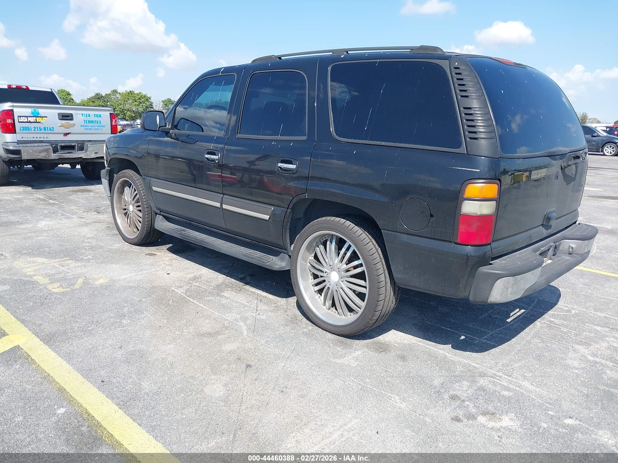 CHEVROLET TAHOE image 3