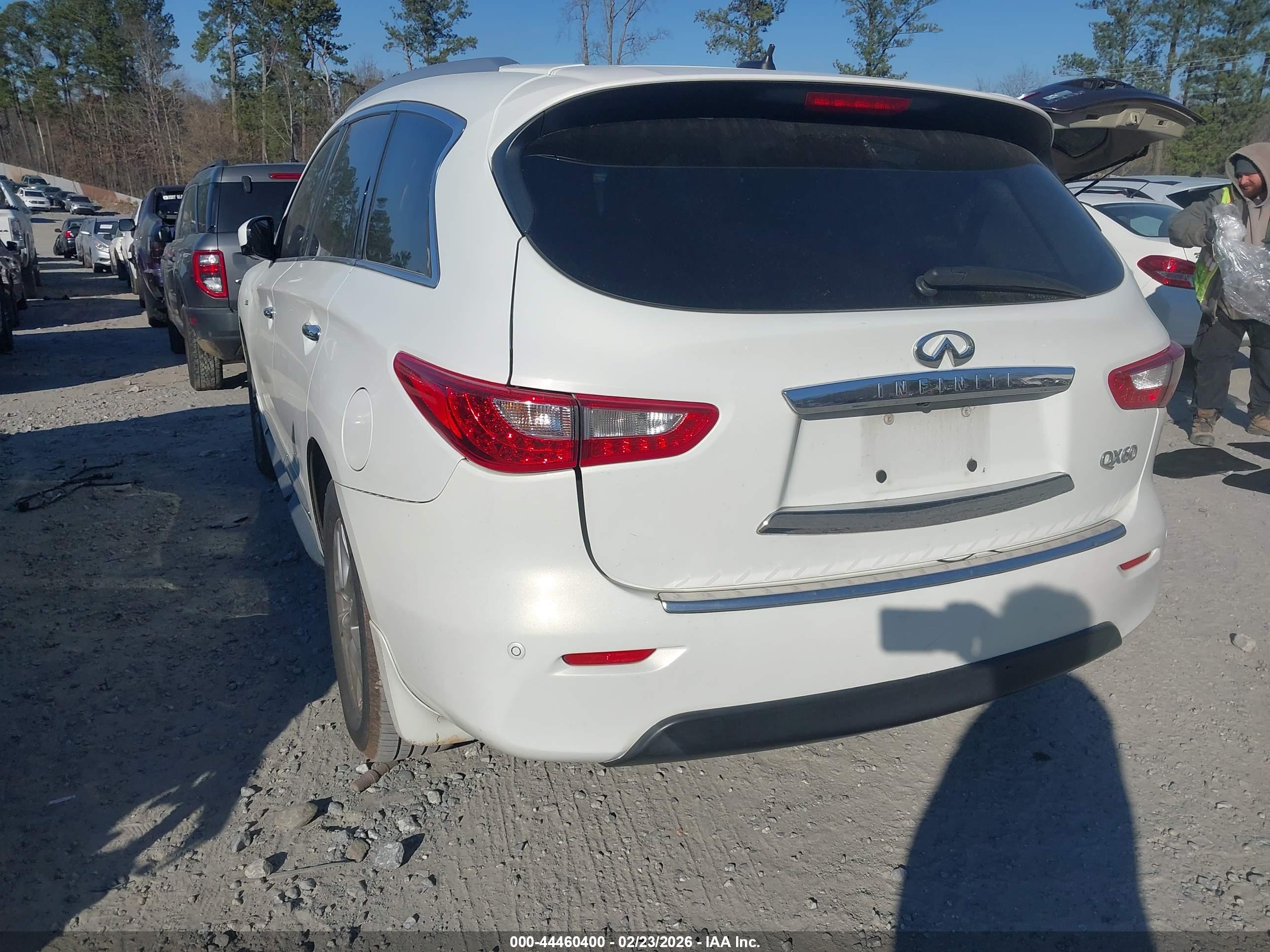 INFINITI QX60 image 3