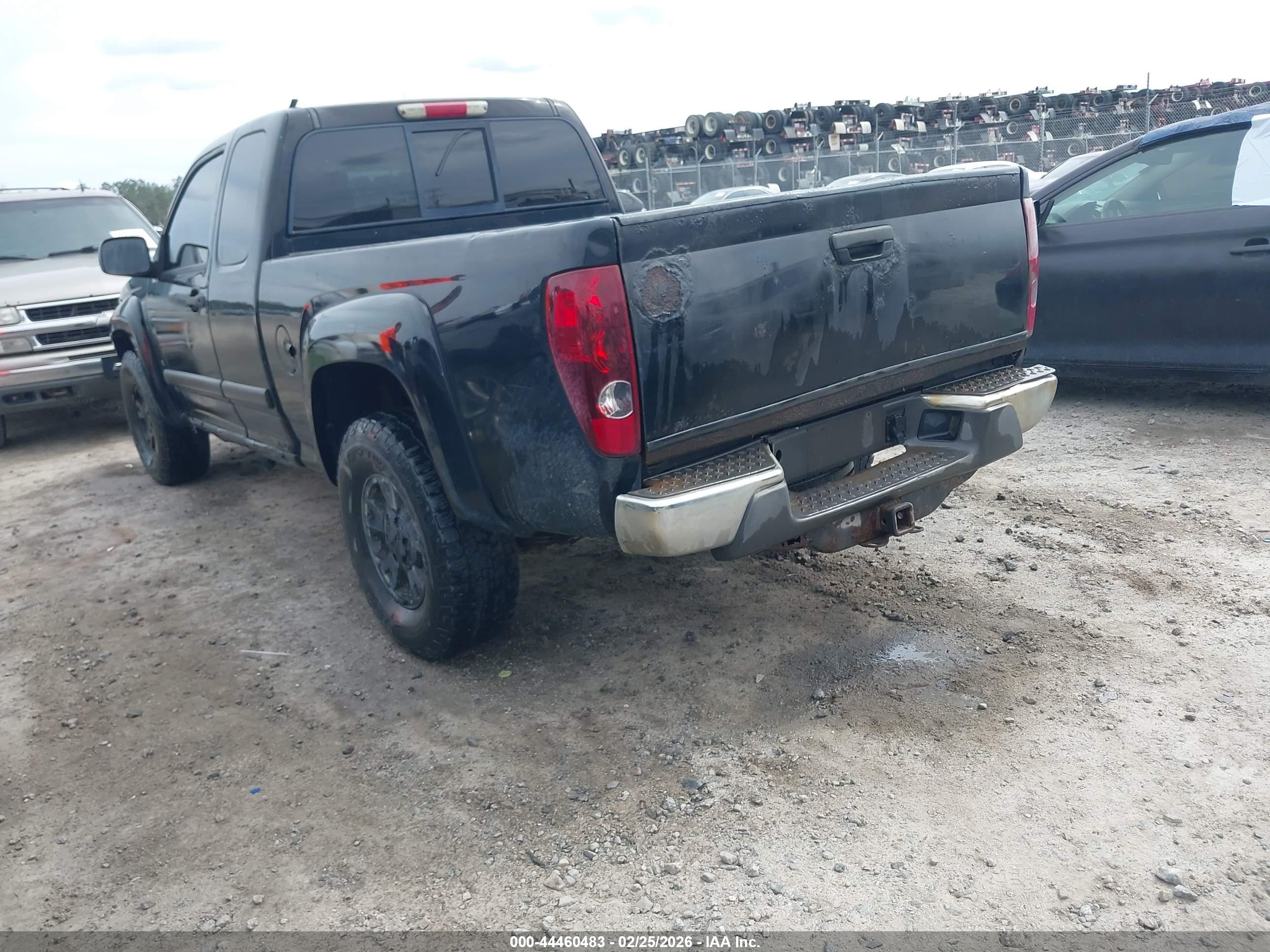 GMC CANYON image 3