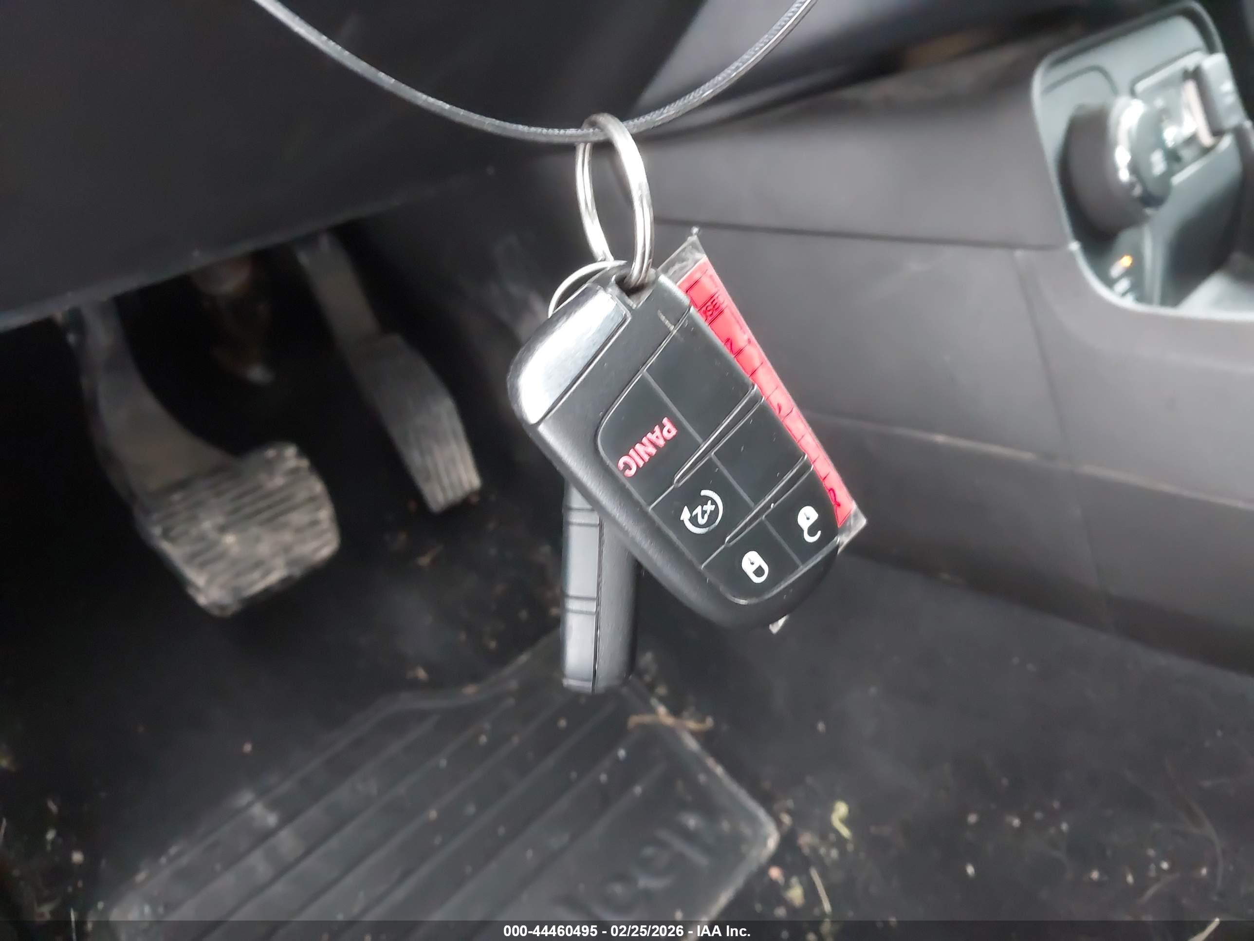 JEEP RENEGADE image 11