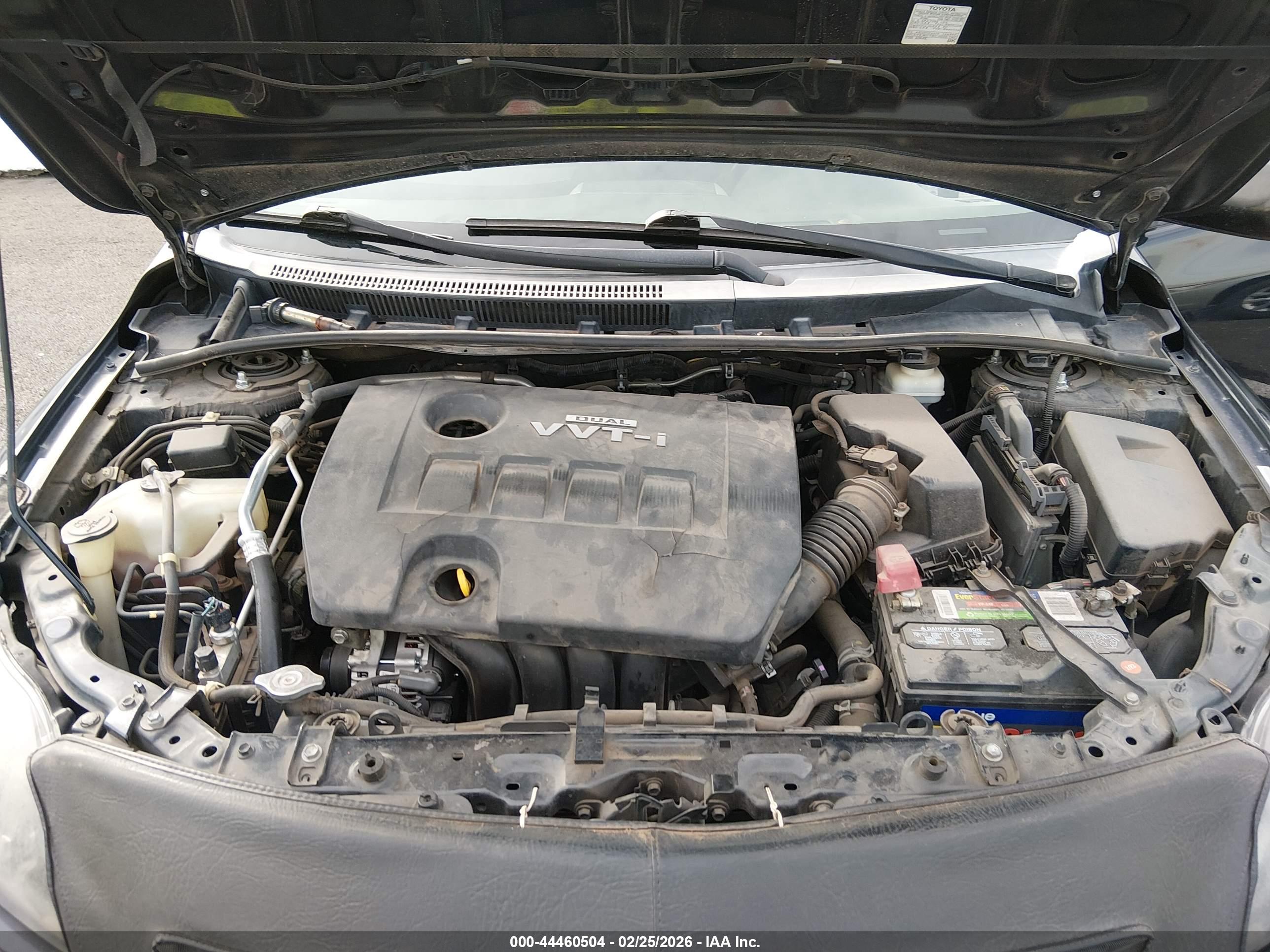 TOYOTA COROLLA image 10