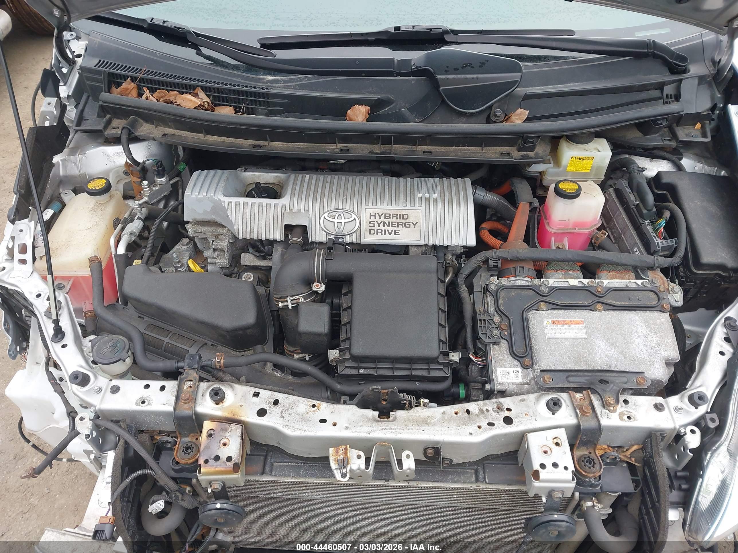 TOYOTA PRIUS image 10